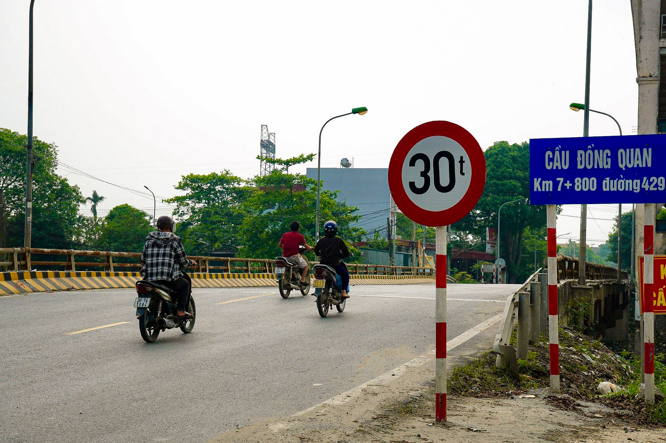 Hiện trạng tuyến đường dài hơn 7 km sắp được đầu tư hơn 300 tỉ để mở rộng- Ảnh 7.