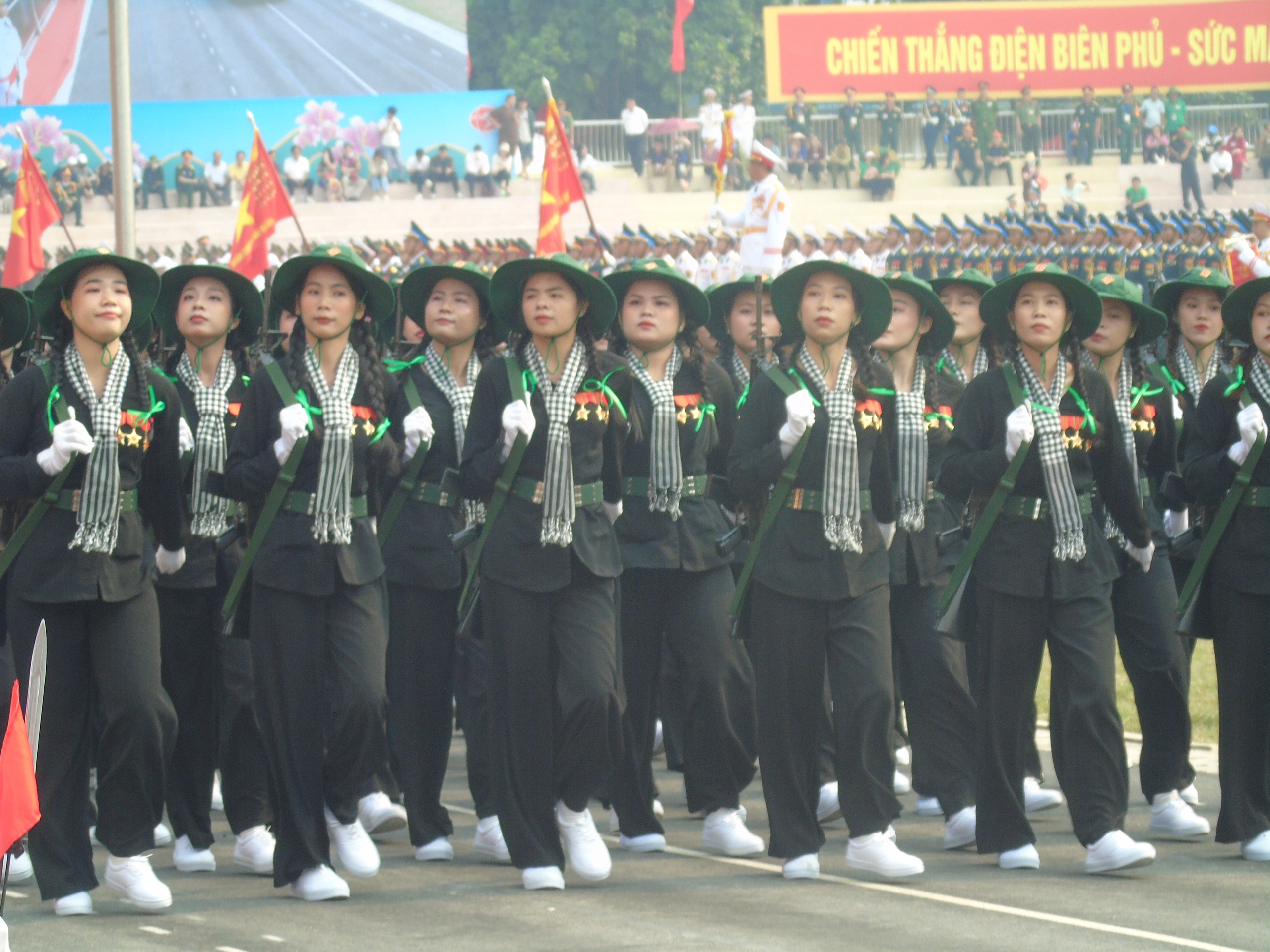 Hình ảnh ấn tượng Tổng duyệt Lễ kỷ niệm 70 năm Chiến thắng Điện Biên Phủ- Ảnh 28.