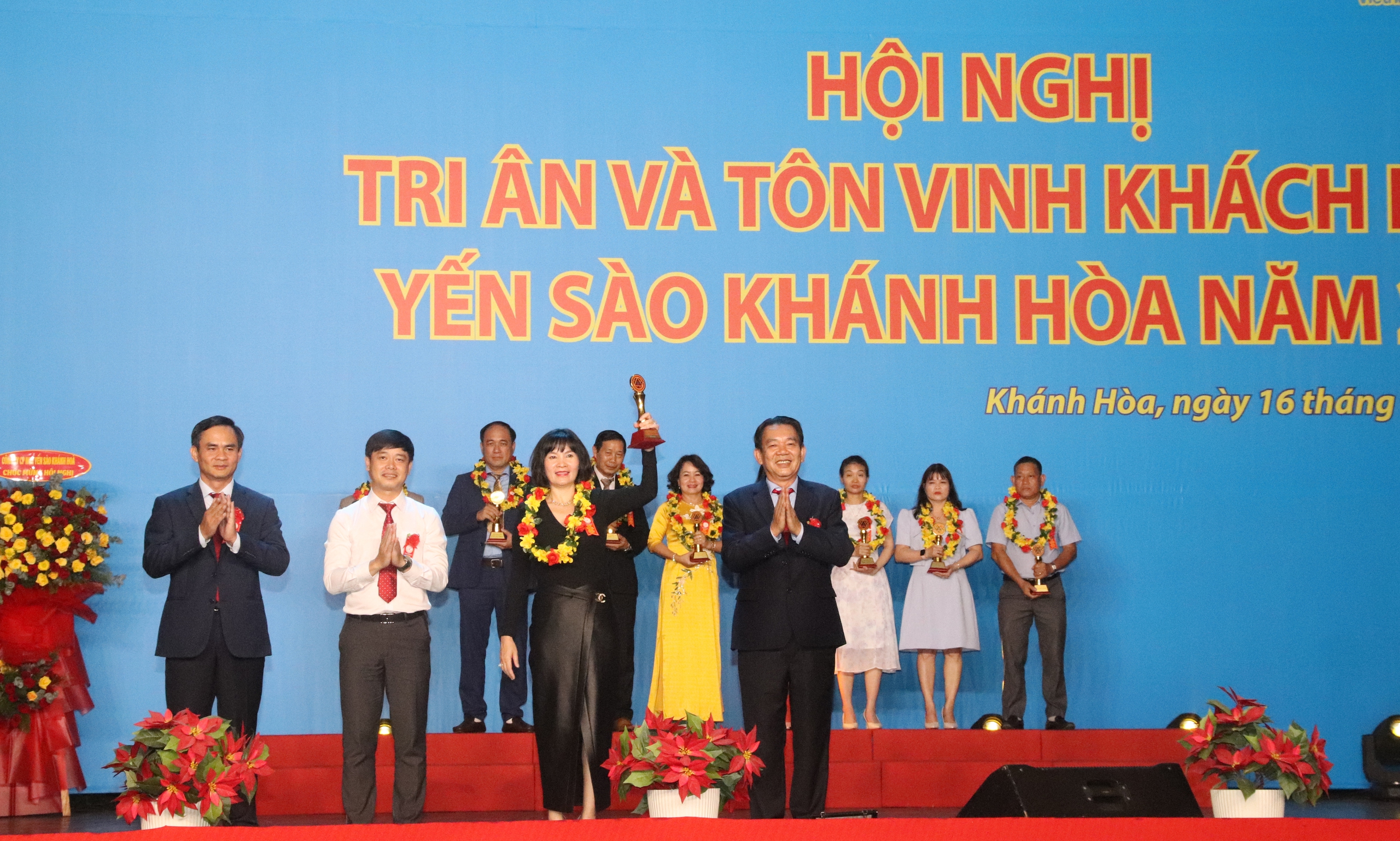Yến sào Khánh Hòa xuất khẩu đi 30 nước- Ảnh 4. Yến sào Khánh Hòa xuất khẩu đi 30 nước- Ảnh 4.