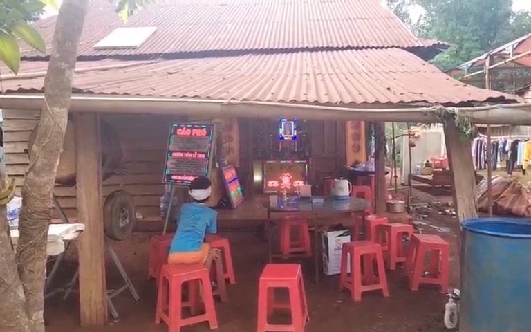 Chó nghi mắc dại liên tiếp tấn công 3 người, Cẩm Mỹ gấp rút khoanh vùng- Ảnh 2.
