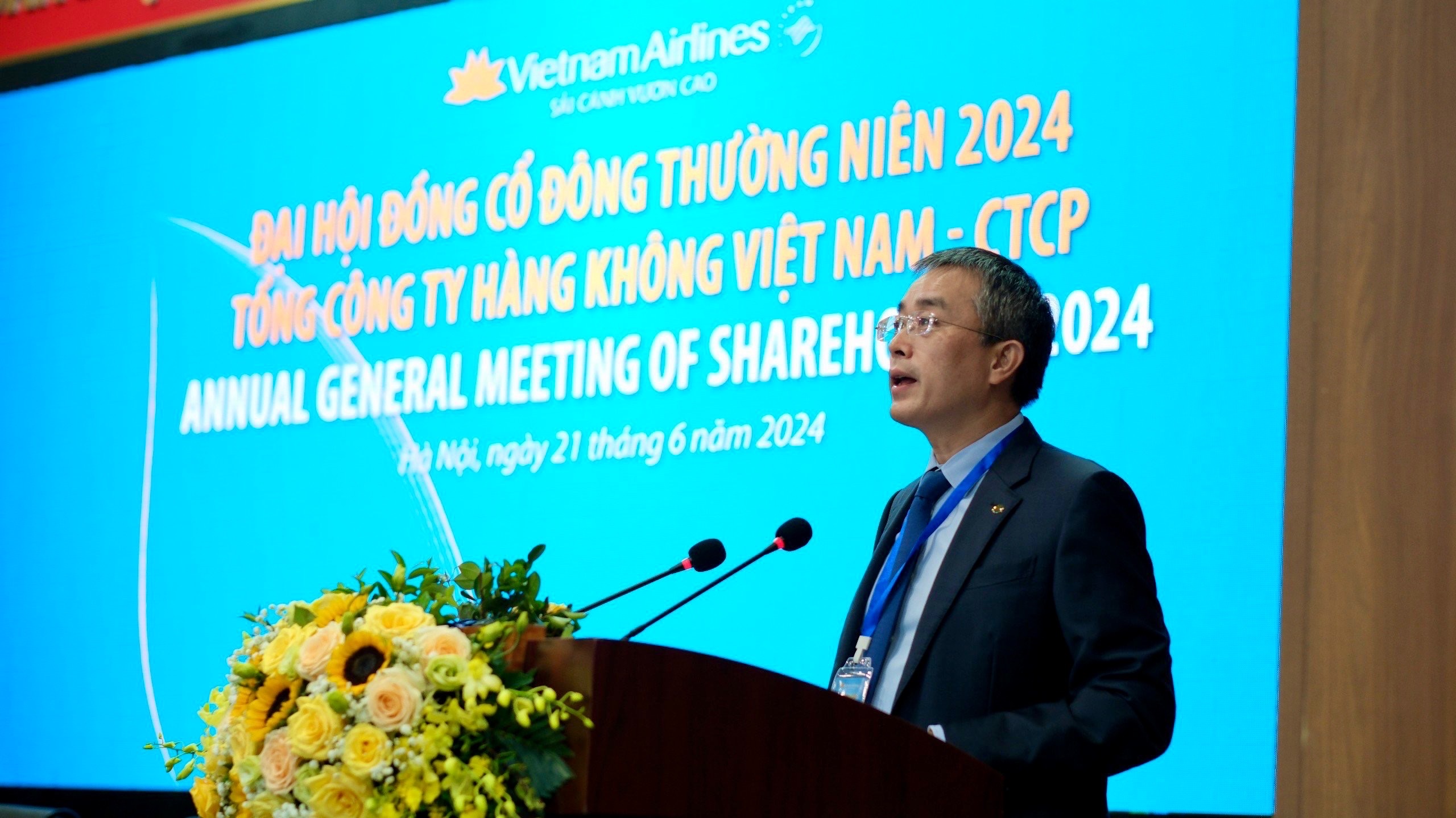 Chủ tịch HĐQT Vietnam Airlines Đặng Ngọc Hòa phát biểu tại Đại hội đồng cổ đông năm 2024