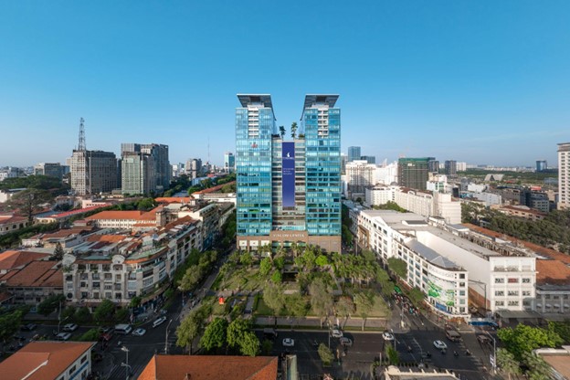 Kiến trúc hạng sang mở cơ hội vàng cho khách thuê Vincom Center Đồng Khởi- Ảnh 1.