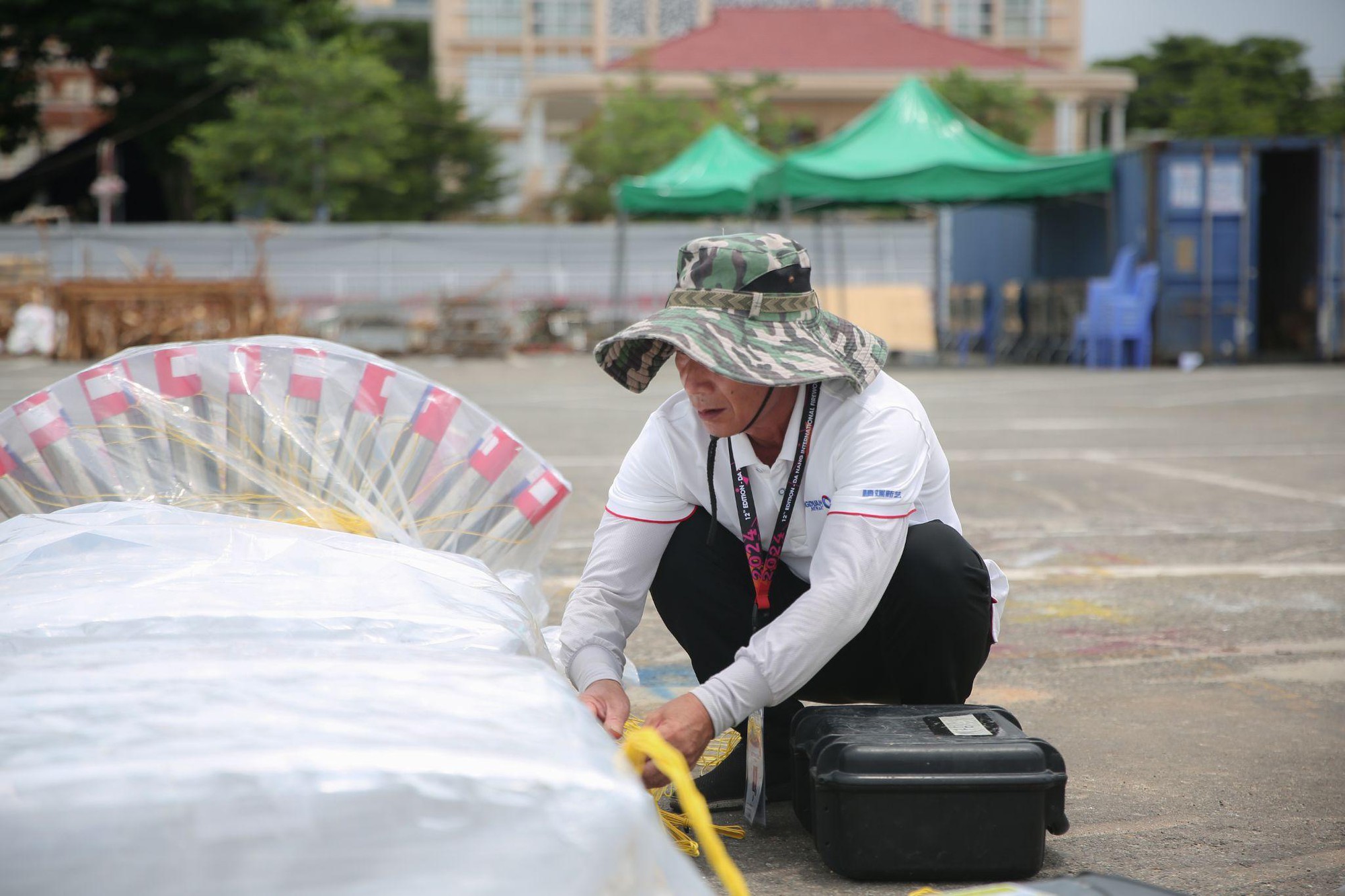 “Soi” các thiết bị tối tân nhất thế giới được ứng dụng tại Lễ hội pháo hoa quốc tế Đà Nẵng 2024- Ảnh 11.