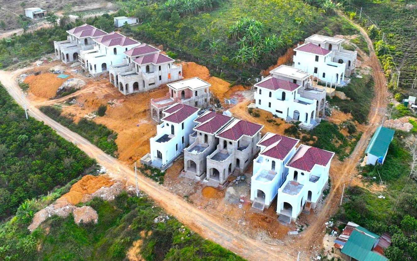 Lâm Đồng: Chưa xử lý dứt điểm vụ 22 căn nhà trên đồi ở Bảo Lâm