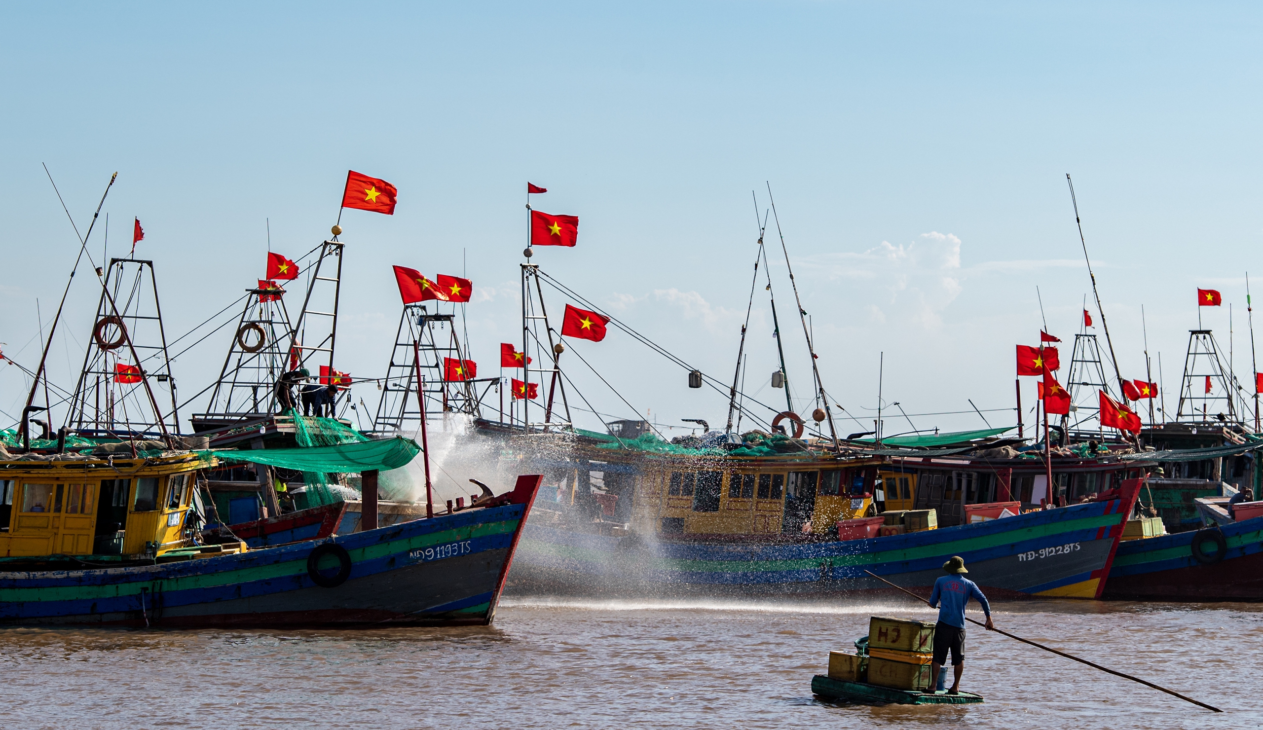 Ảnh đẹp trong tuần: Bản giao hưởng bên sông- Ảnh 2.