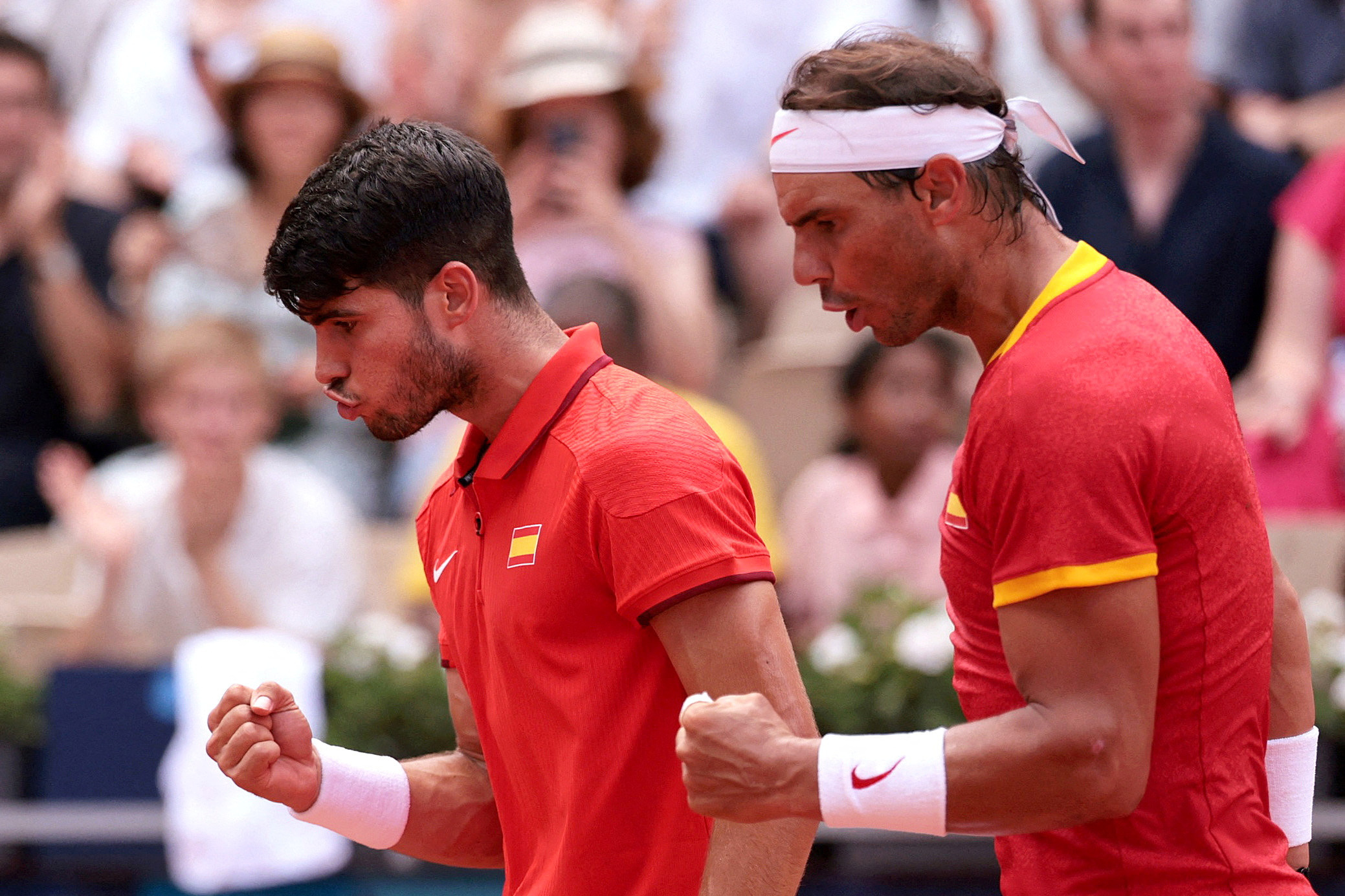 Olympic 2024: Nadal - Alcaraz giành vé đầu tiên vào tứ kết đôi nam- Ảnh 2.