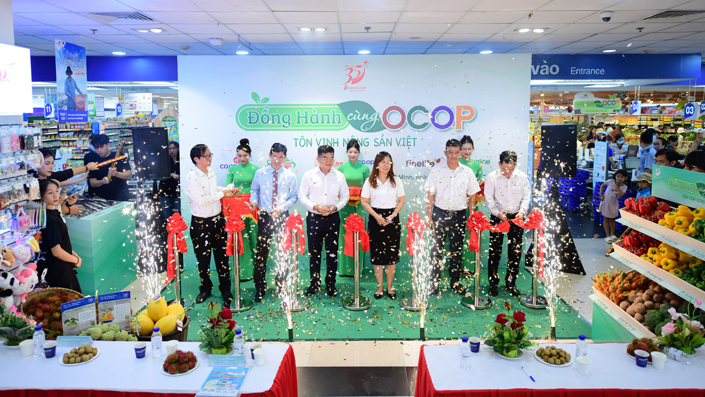 Chương trình Đồng hành cùng OCOP - Tôn vinh nông sản chính thức diễn ra trên toàn hệ thống Co.opmart, Co.opXtra đến hết 17/7