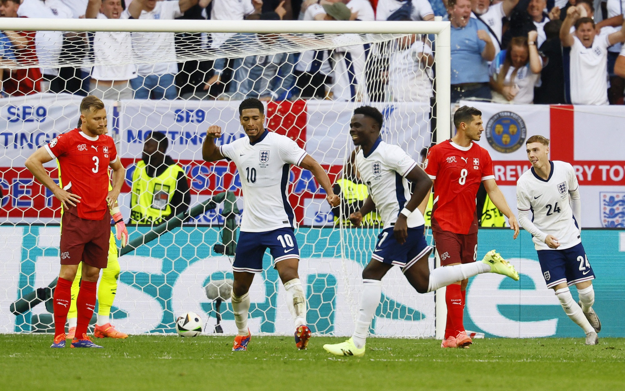 Euro 2024: Bukayo Saka trút bỏ nỗi ám ảnh sau 3 năm