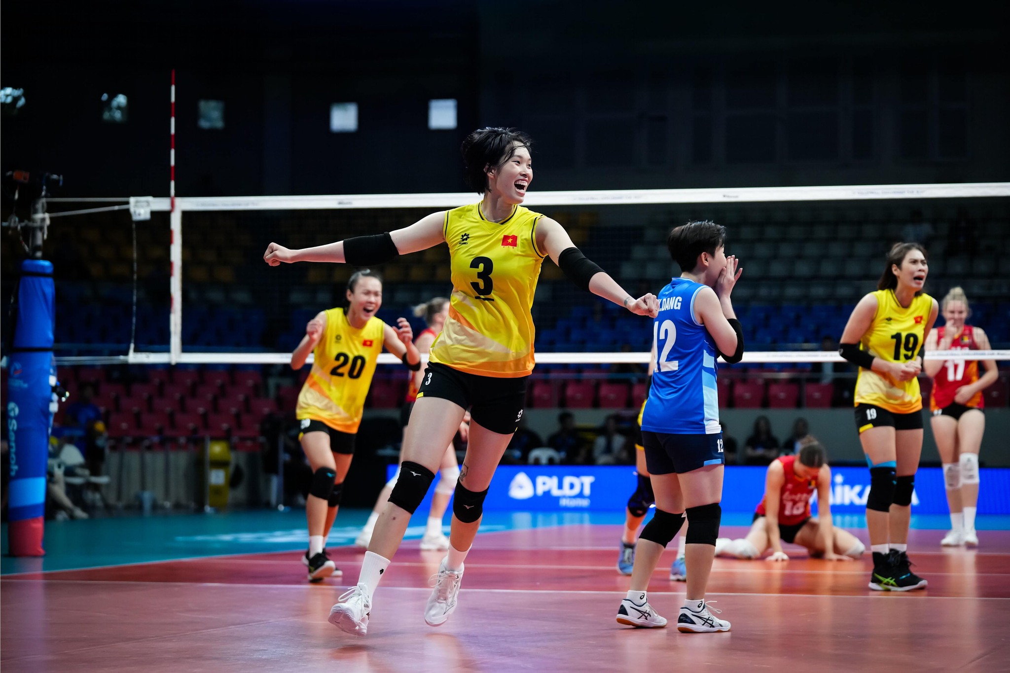 Tuyển bóng chuyền nữ Việt Nam giành hạng 3 FIVB Challenger Cup 2024