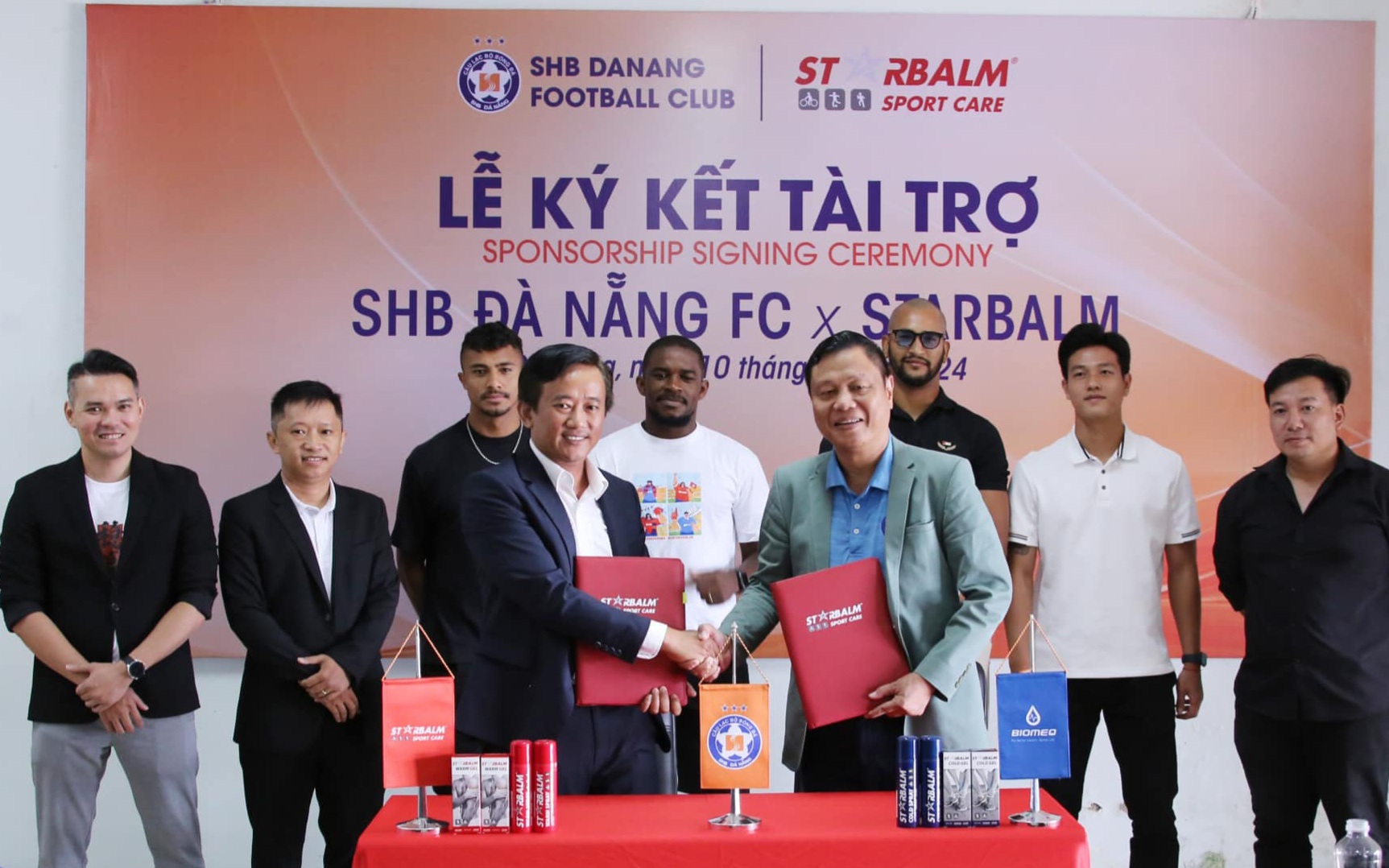 Vừa thăng hạng V-League, CLB SHB Đà Nẵng có thêm nhà tài trợ