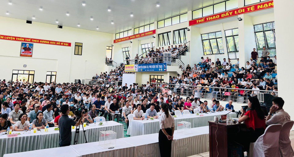 Đất huyện ngoại thành Hà Nội khởi điểm 12,5 triệu đồng/m2, trúng đấu giá tới 100 triệu đồng/m2- Ảnh 1. Đất huyện ngoại thành Hà Nội khởi điểm 12,5 triệu đồng/m2, trúng đấu giá tới 100 triệu đồng/m2- Ảnh 1.