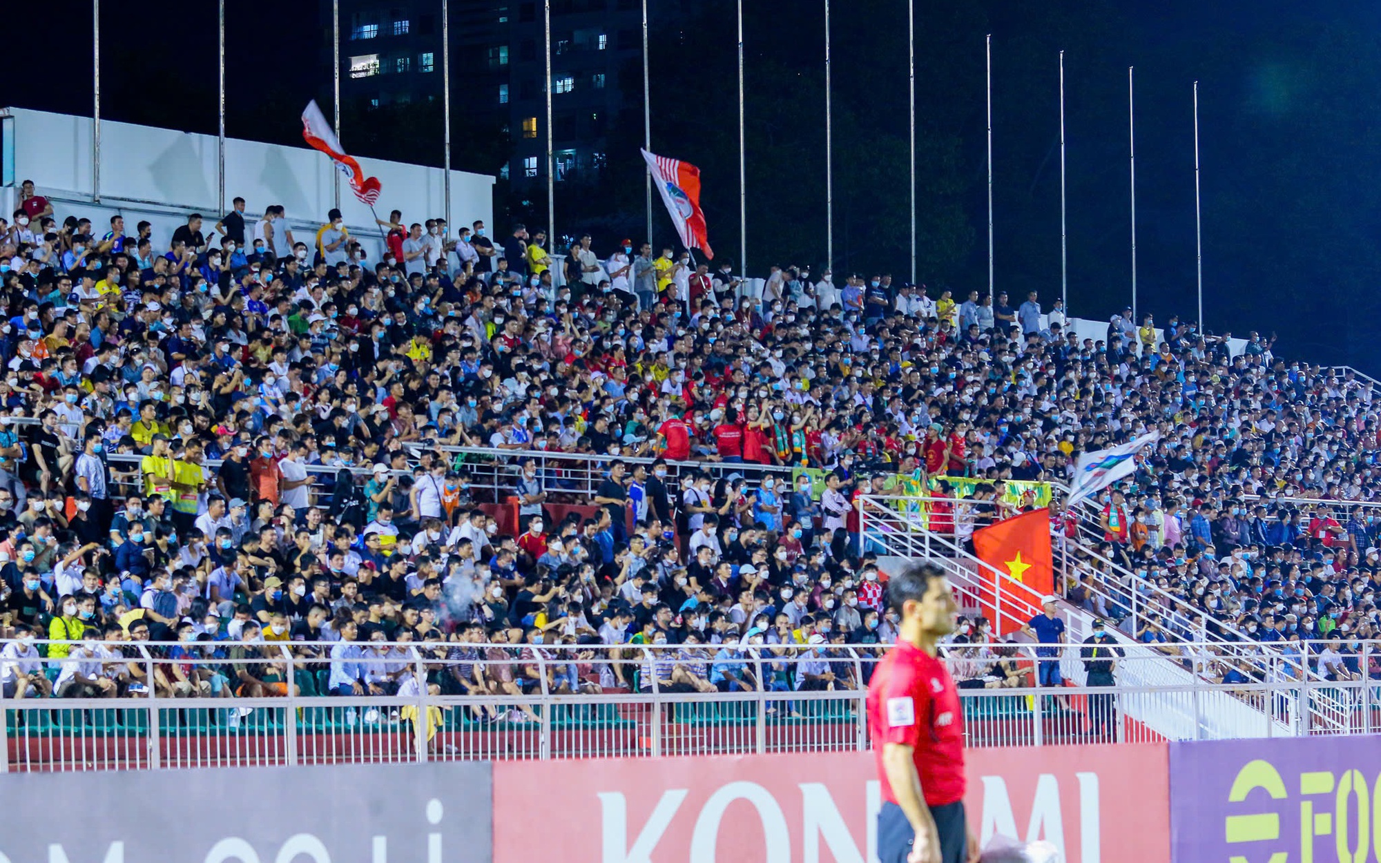 S&acirc;n vận động Thống Nhất chờ diện mạo mới - Ảnh 2.