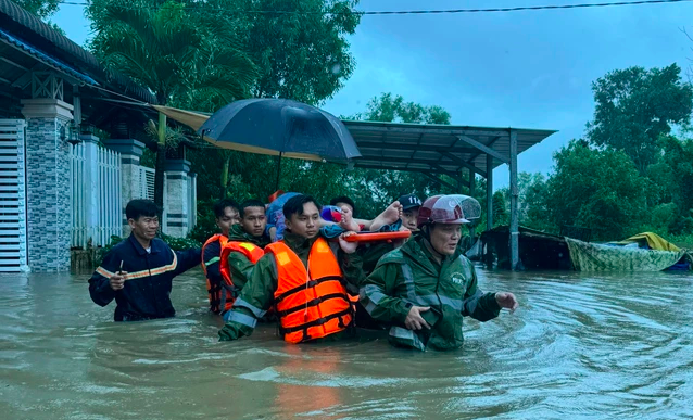 Bộ trưởng Lương Tam Quang: Kiên trì đấu tranh phòng chống tham nhũng, tháo gỡ khó khăn thúc đẩy phát triển kinh tế- Ảnh 2.