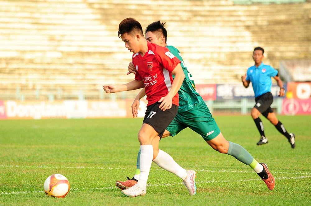 Tin bóng đá sáng 20/8: CLB thứ 2 của V.League tuyên bố bỏ giải; Huỳnh Như chính thức ký hợp đồng mới