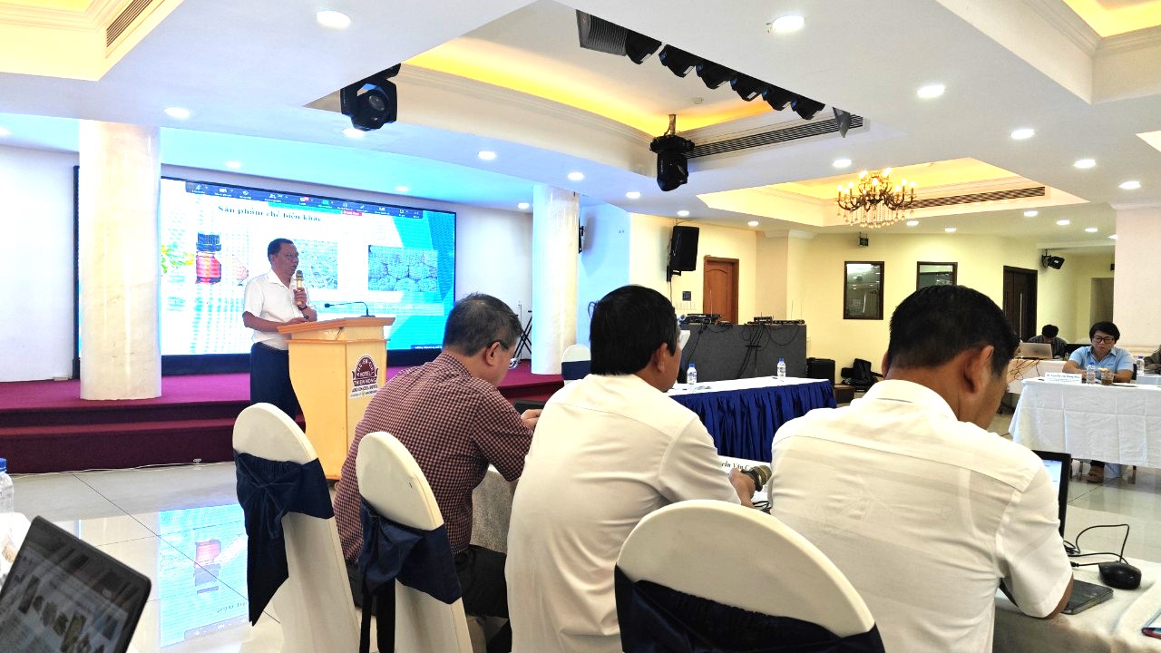 Chỉ 1 lô ớt, thanh long nhỏ vi phạm, ảnh hưởng cả ngành hàng- Ảnh 1. Chỉ 1 lô ớt, thanh long nhỏ vi phạm, ảnh hưởng cả ngành hàng- Ảnh 1.