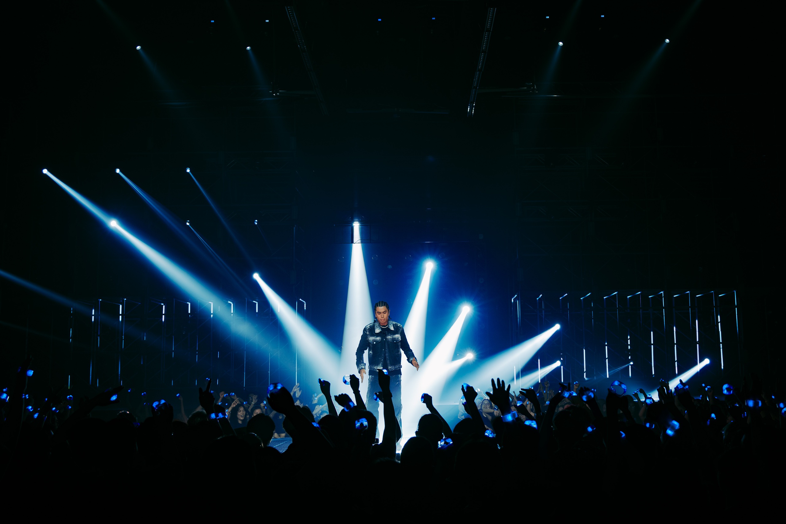 Đạo diễn Kiên Ứng 