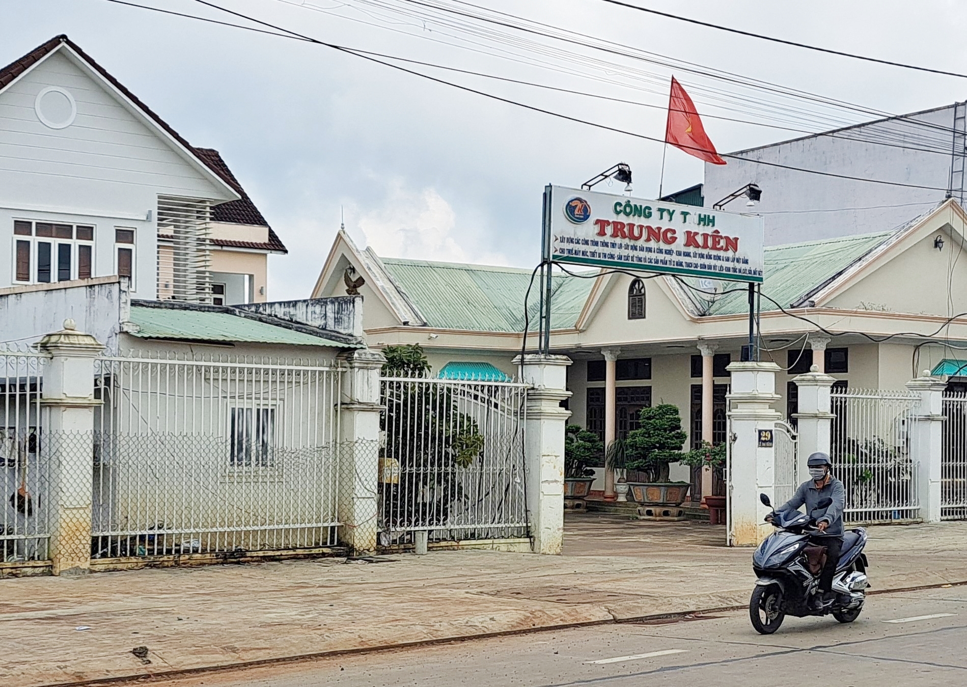 Dự án 277 tỉ ở Gia Lai có nhiều sai phạm- Ảnh 3. Dự án 277 tỉ ở Gia Lai có nhiều sai phạm- Ảnh 3.