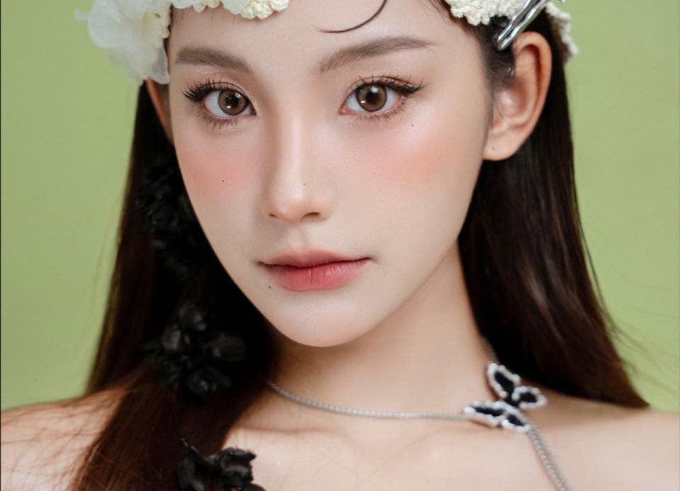 Pu "Đi giữa trời rực rỡ" lên tiếng khi bị "tấn công mạng"