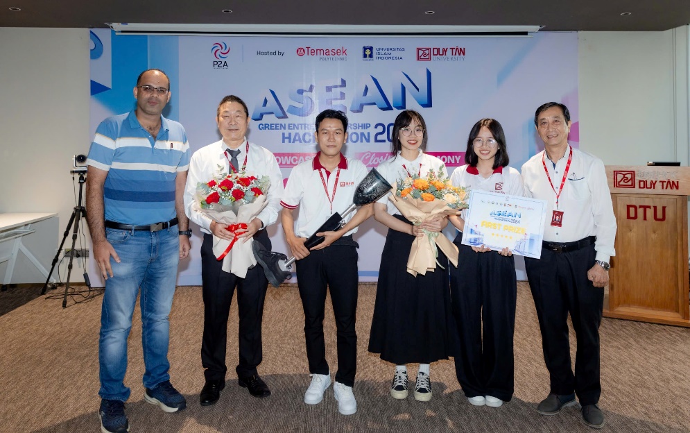 Đà Nẵng - Đh duy tân giành giải nhất cuộc thi khởi nghiệp asean - hackathon 2024 Photo-1724751790908-17247517911651647240351