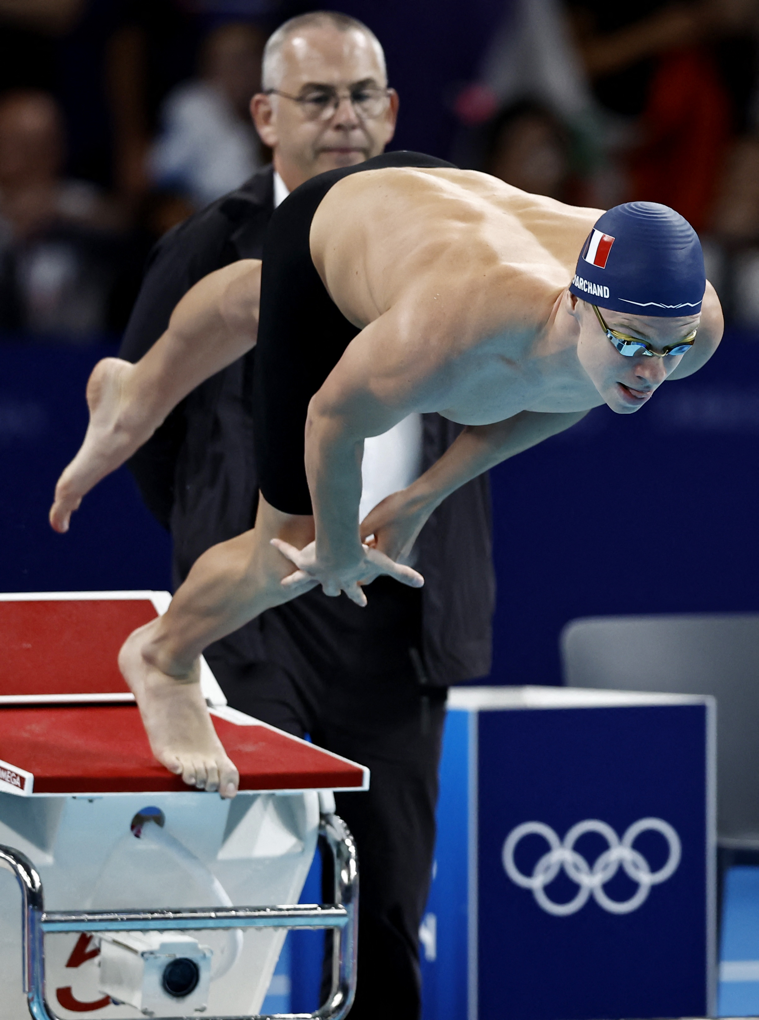 Siêu kình ngư Leon Marchand giành 4 HCV, phá 4 kỷ lục Olympic- Ảnh 1. Siêu kình ngư Leon Marchand giành 4 HCV, phá 4 kỷ lục Olympic- Ảnh 1.