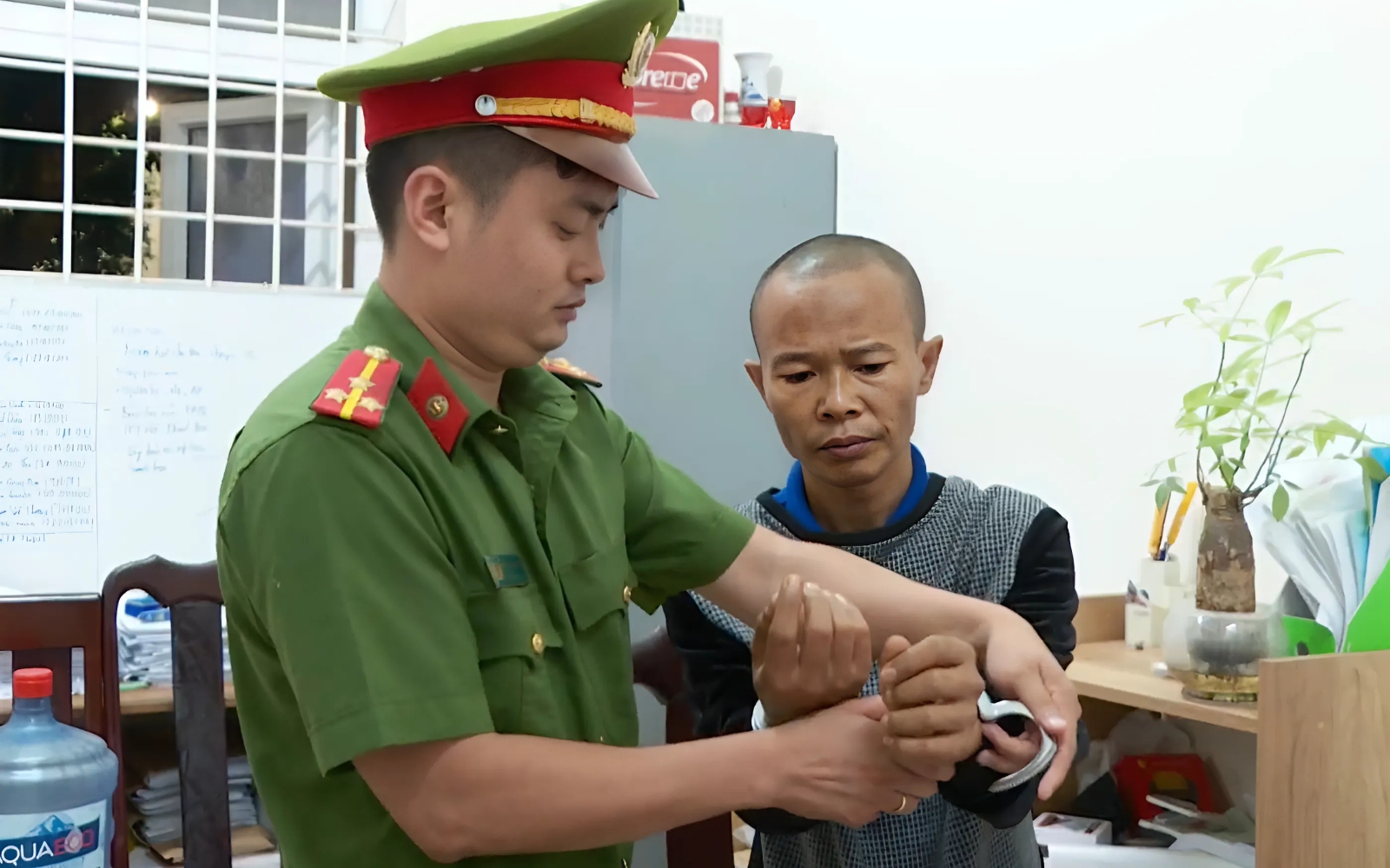 CLIP: Lời ân hận muộn màng của tài xế tông 3 người tử vong