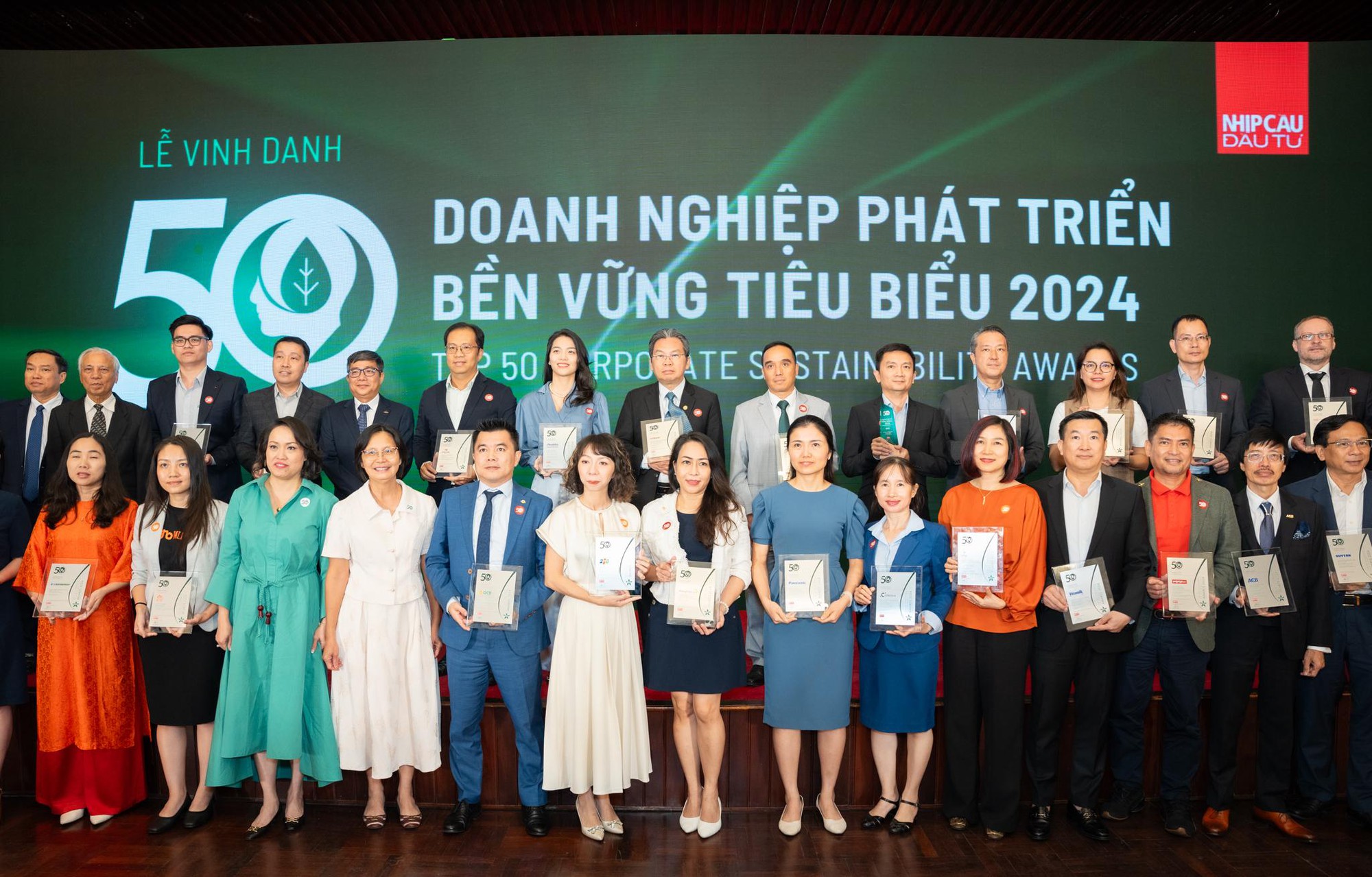 PNJ hai lần lập ‘hat-trick’ ESG tại giải thưởng phát triển bền vững- Ảnh 2.