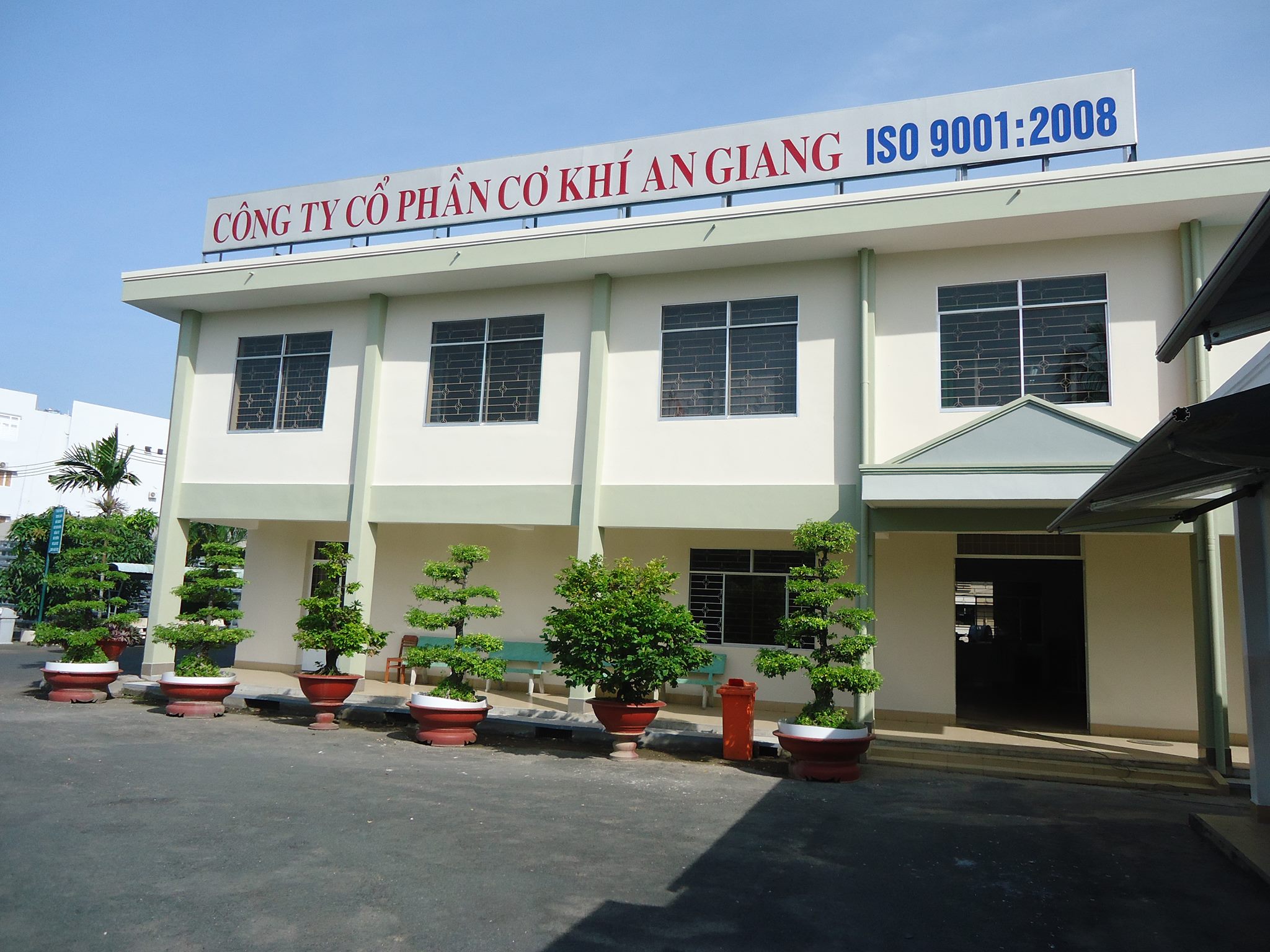 “Chơi” cổ phiếu nhỏ nhận cổ tức cao- Ảnh 1. “Chơi” cổ phiếu nhỏ nhận cổ tức cao- Ảnh 1.
