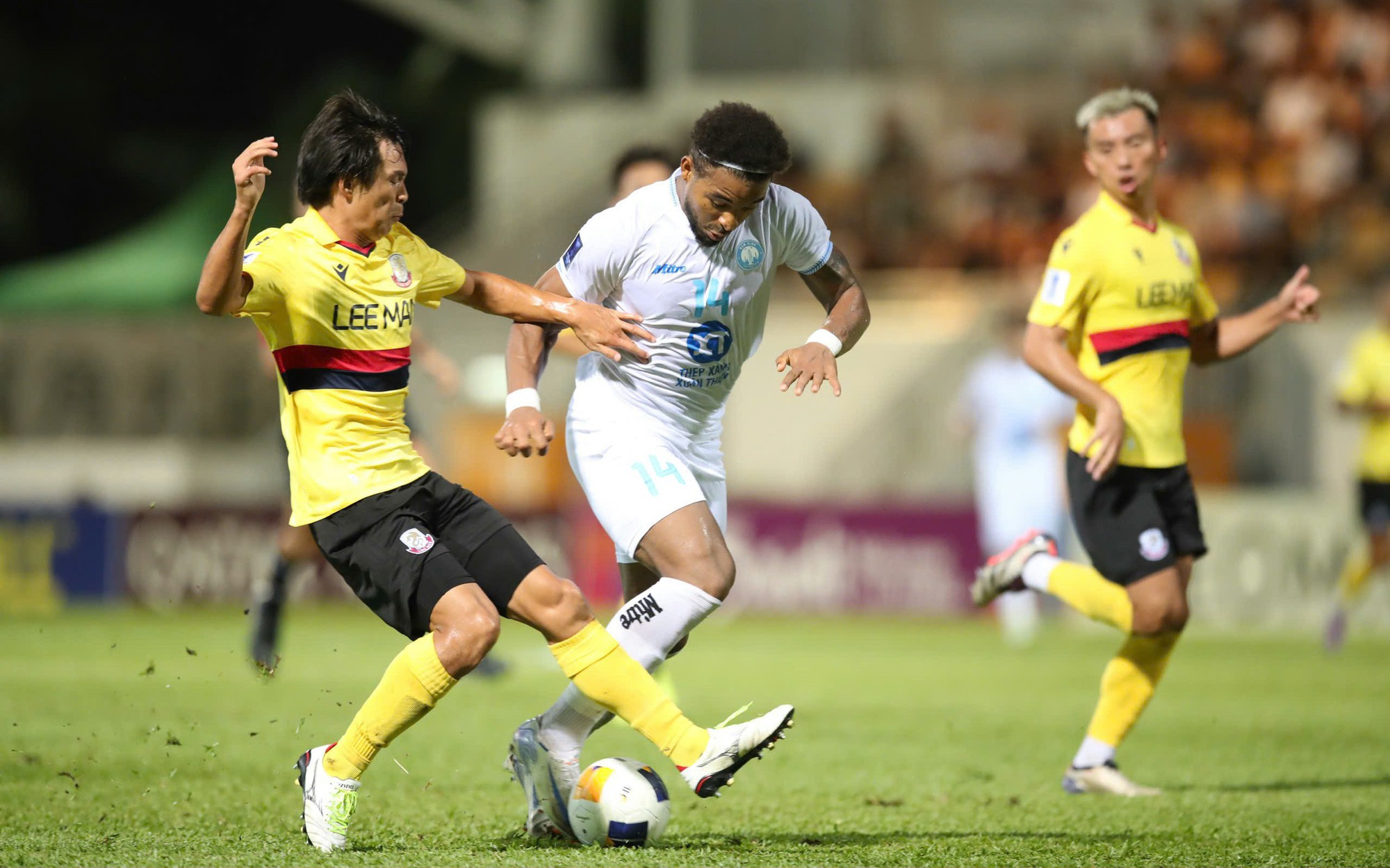 Rafaelson lập công, CLB Nam Định thắng trận ra quân AFC Champions League 2