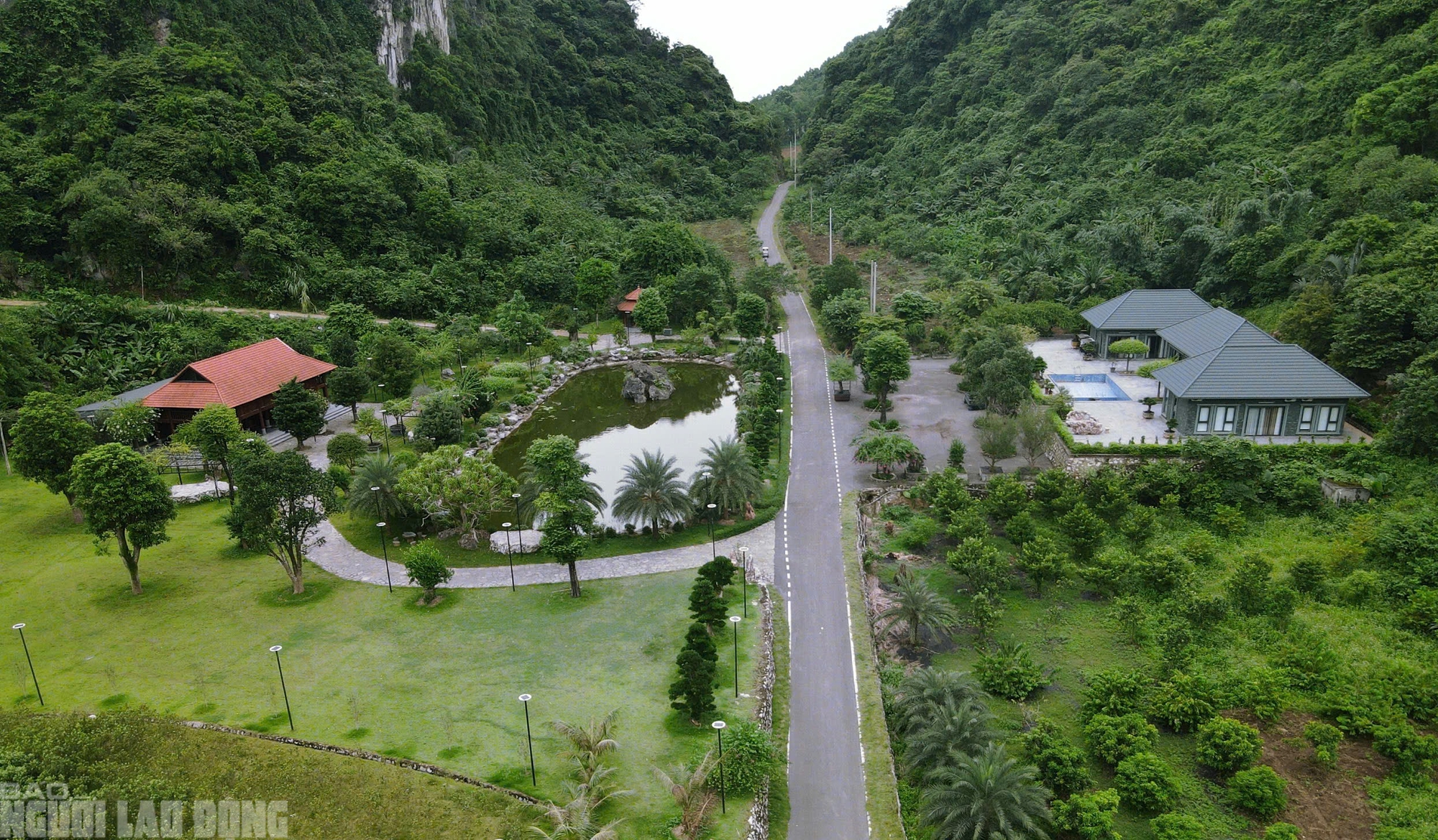 Công trình trái phép "mọc" trên đất quốc phòng suốt 2 năm- Ảnh 1.