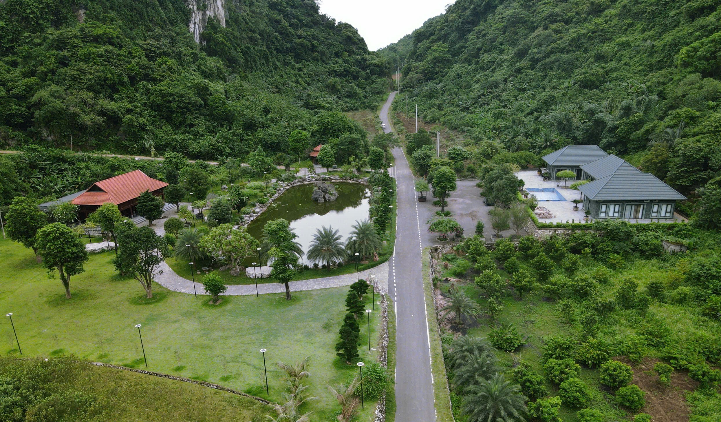 Thanh Hóa ra "tối hậu thư" cho công trình trái phép "mọc" trên đất quốc phòng- Ảnh 1. Thanh Hóa ra "tối hậu thư" cho công trình trái phép "mọc" trên đất quốc phòng- Ảnh 1.
