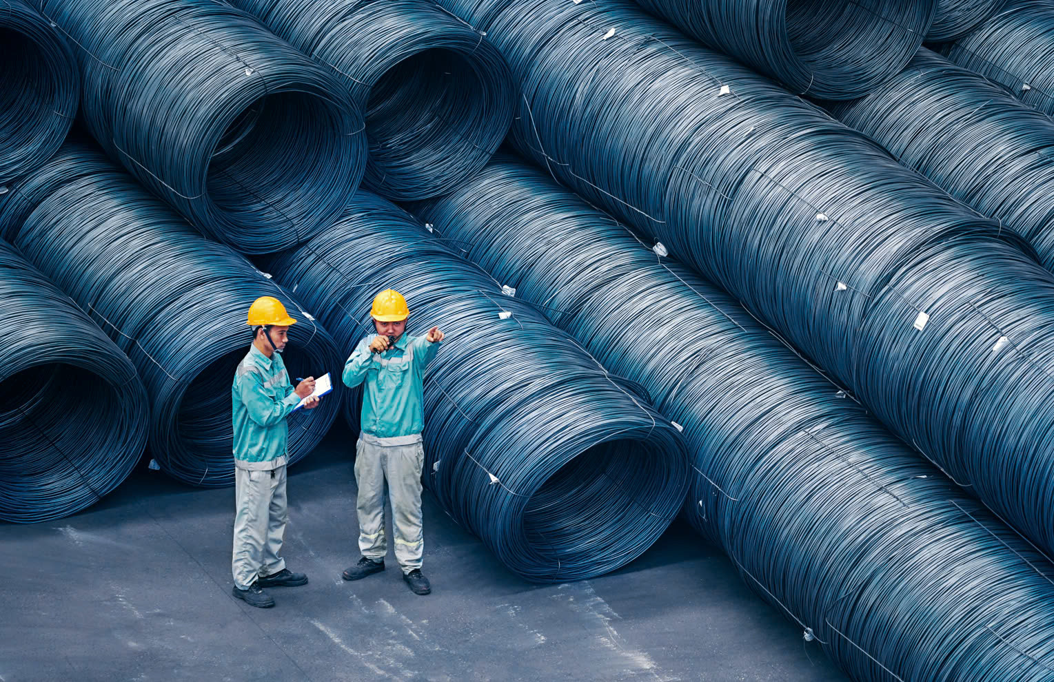 Cơ sở nào để tỉ phú Trần Đình Long khẳng định sản xuất được thép cho dự án đường sắt cao tốc?- Ảnh 1. Cơ sở nào để tỉ phú Trần Đình Long khẳng định sản xuất được thép cho dự án đường sắt cao tốc?- Ảnh 1.
