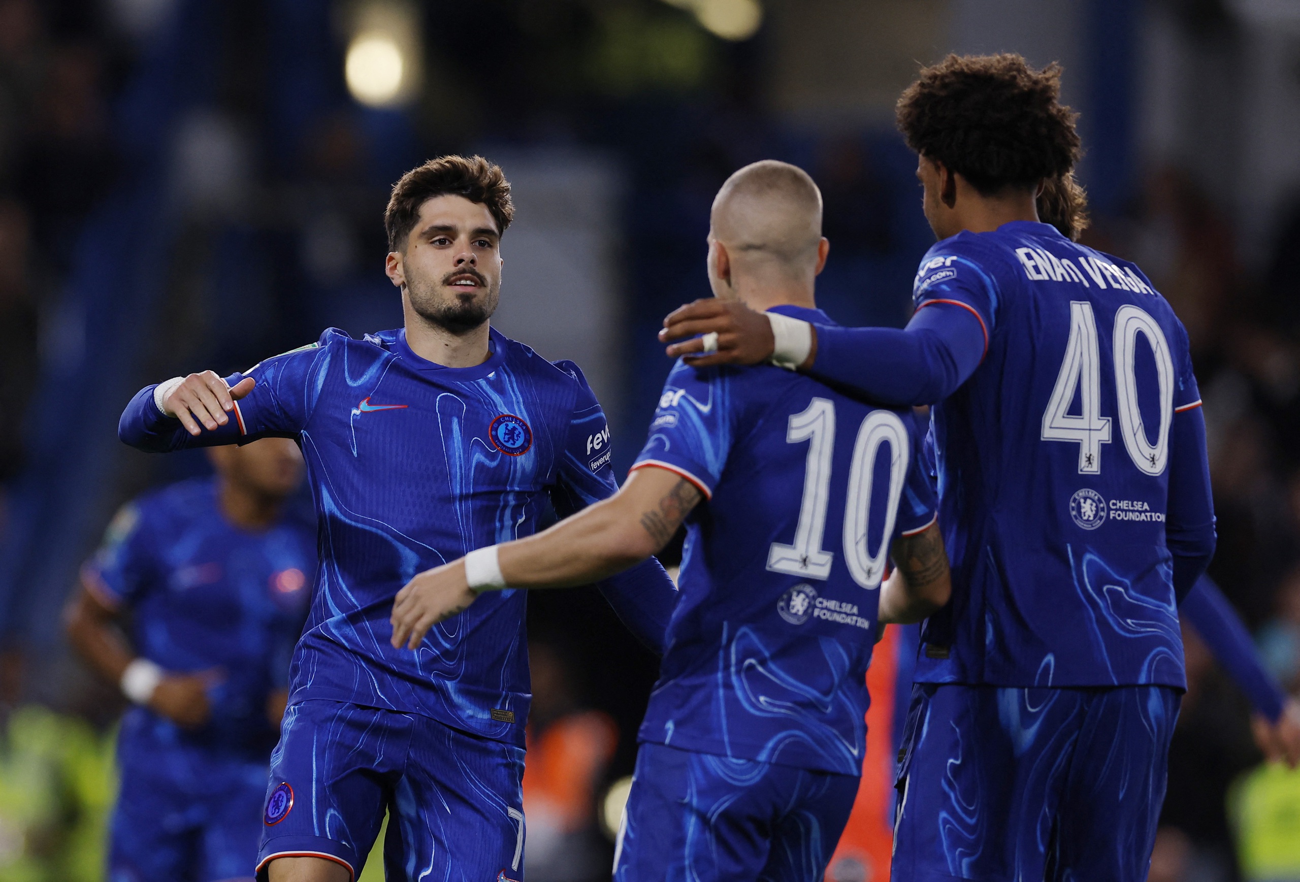 Chelsea thắng tưng bừng đội Hạng ba, "đại gia" Ngoại hạng đổ bộ vòng 4  League Cup