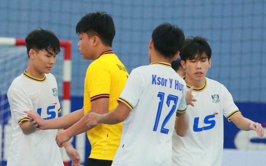 U20 futsal VĐQG: Đạt Vĩnh Tiến mất ngôi đầu, Thái Sơn Nam TP HCM bị phà hơi nóng