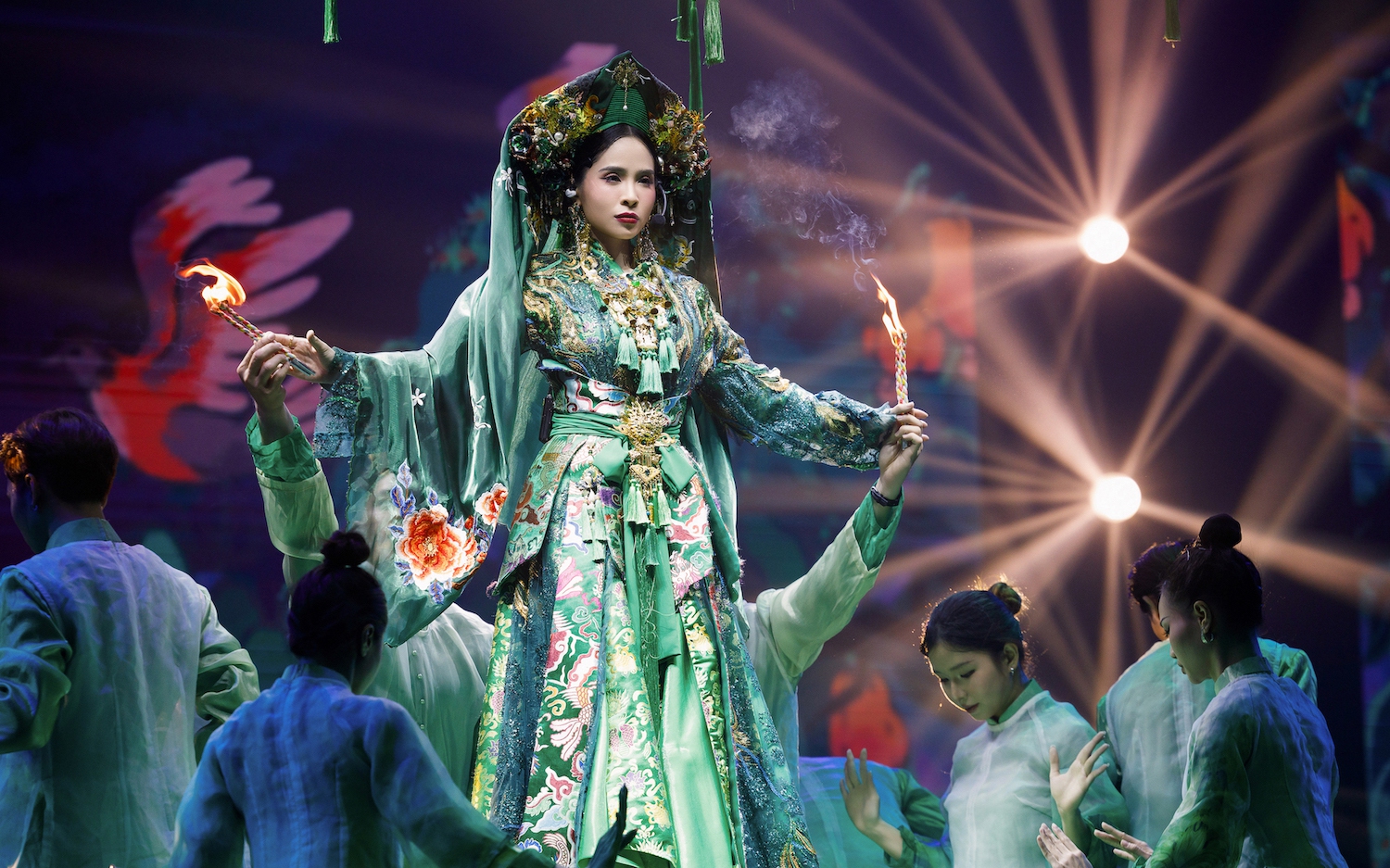 Ca nương t&aacute;i xuất - Ảnh 2.