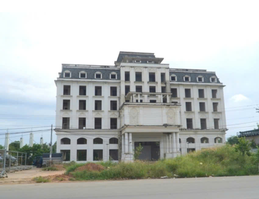 Khu vui chơi hơn 32 ha bỏ hoang 10 năm ở TP Phan Thiết- Ảnh 1. Khu vui chơi hơn 32 ha bỏ hoang 10 năm ở TP Phan Thiết- Ảnh 1.