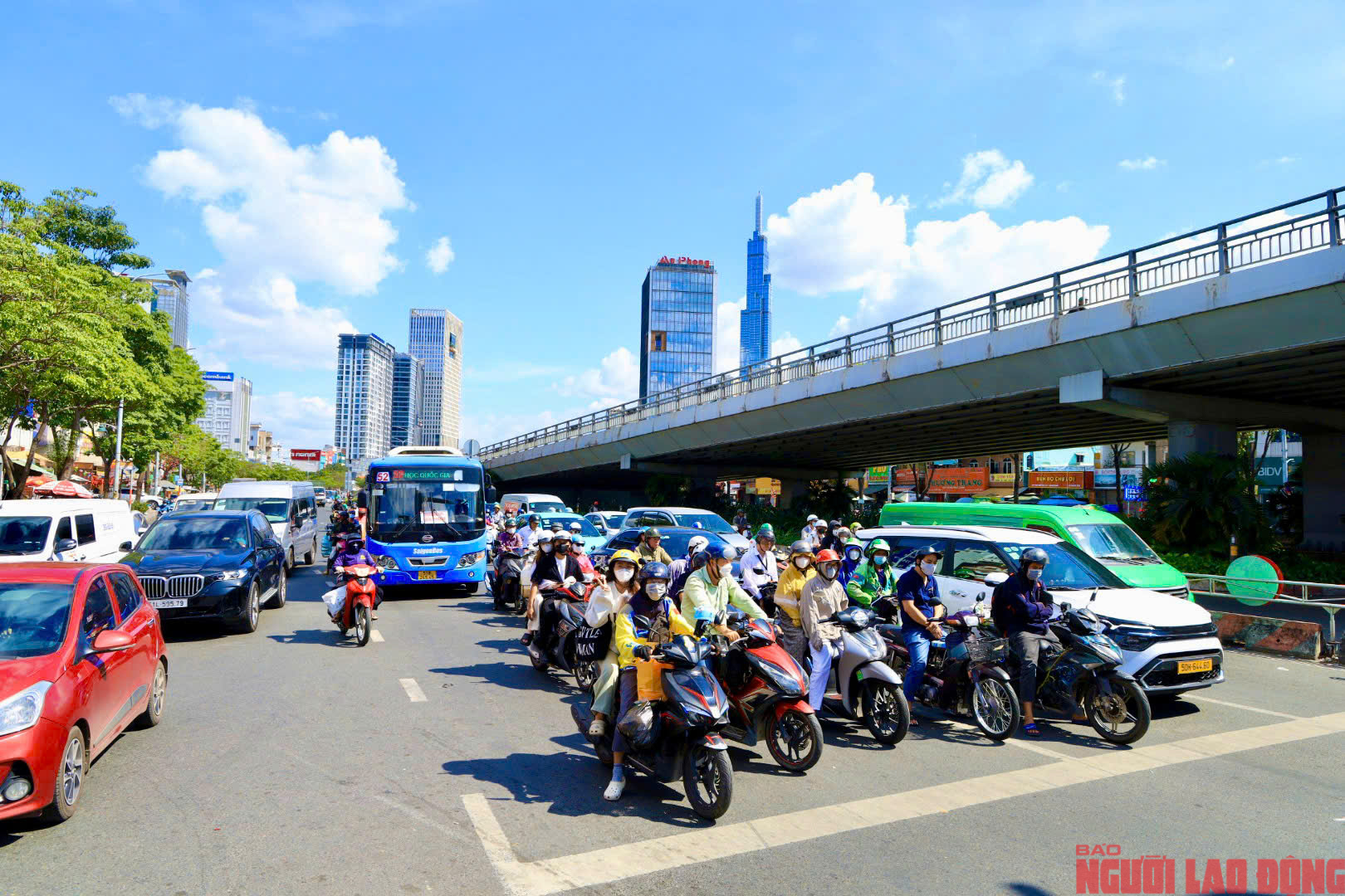 Vyhláška 168/2024: Doprava v Ho Či Minově Městě se neočekávaně mění - Foto 14. Nghị định 168/2024: Giao thông TP HCM đổi thay bất ngờ- Ảnh 14.