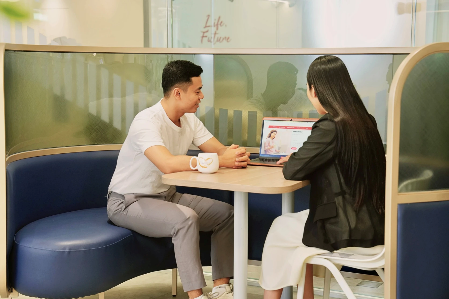 Prudential nhân rộng mô hình trung tâm chăm sóc khách hàng mới tại Lotte Mall Tây Hồ- Ảnh 3.