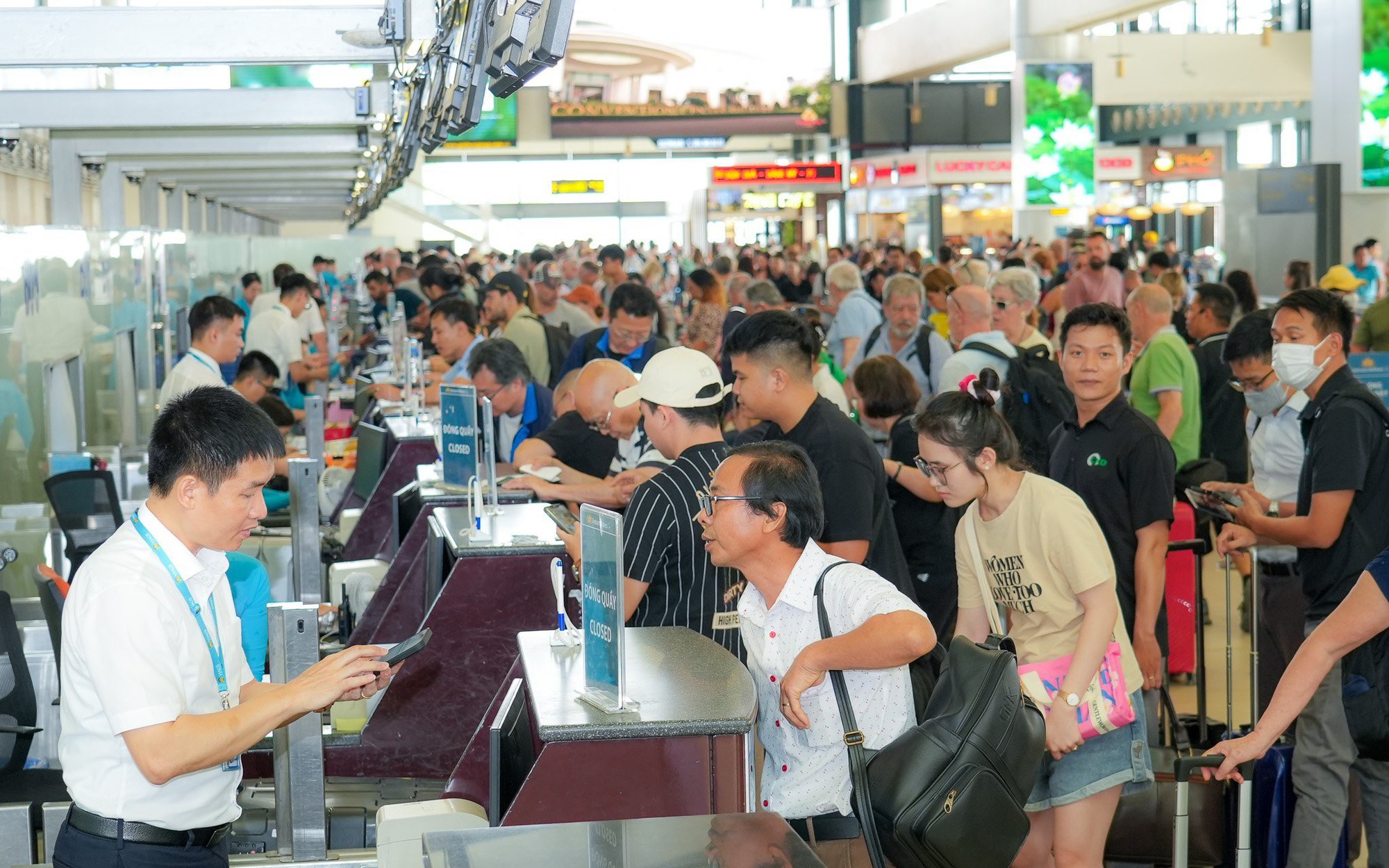 Những đường bay nội địa nào có giá vé cao nhất?