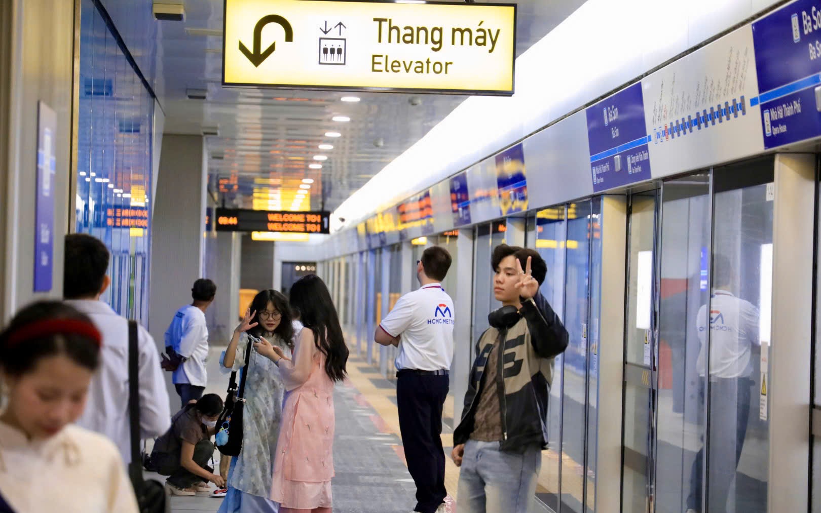 Từ ngày 21-1, metro số 1 chính thức thu phí