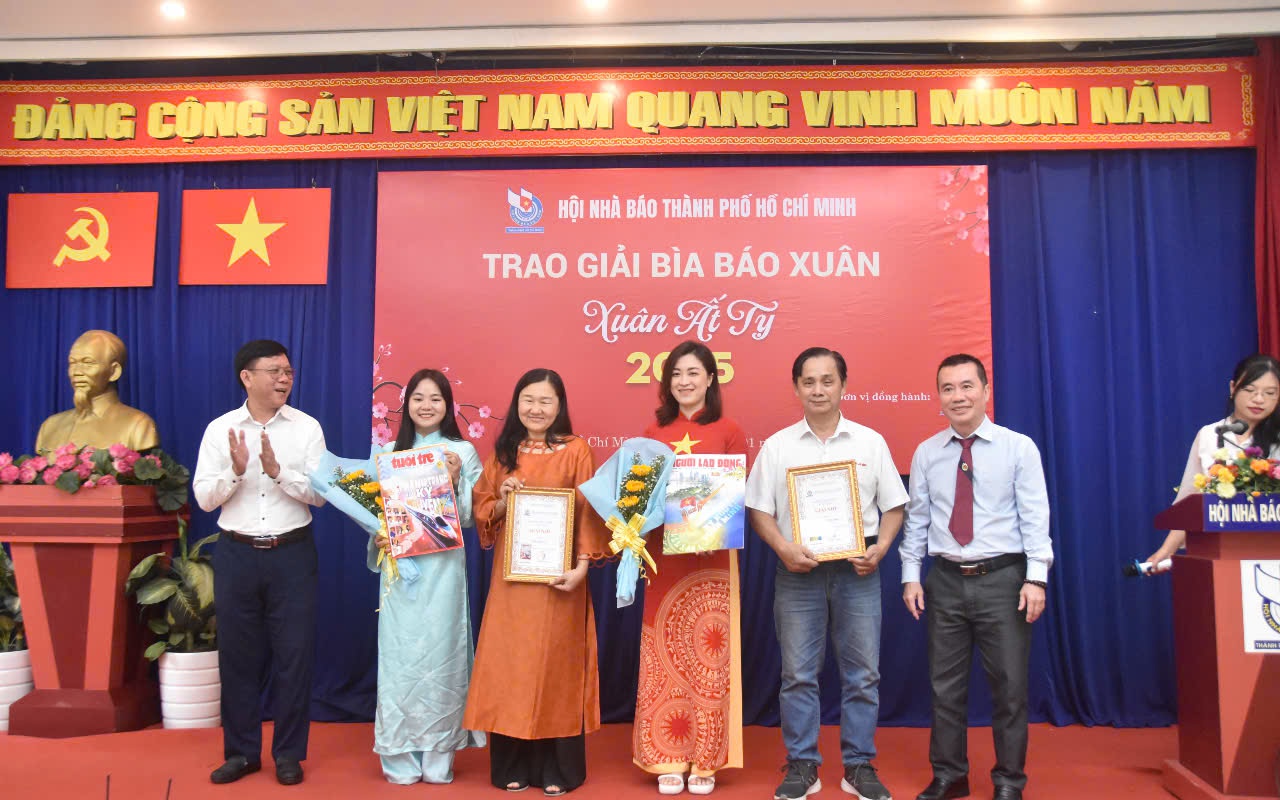 B&aacute;o Người Lao Động đoạt giải Nh&igrave; B&igrave;a B&aacute;o Xu&acirc;n B&iacute;nh Ngọ 2026 - Ảnh 5.