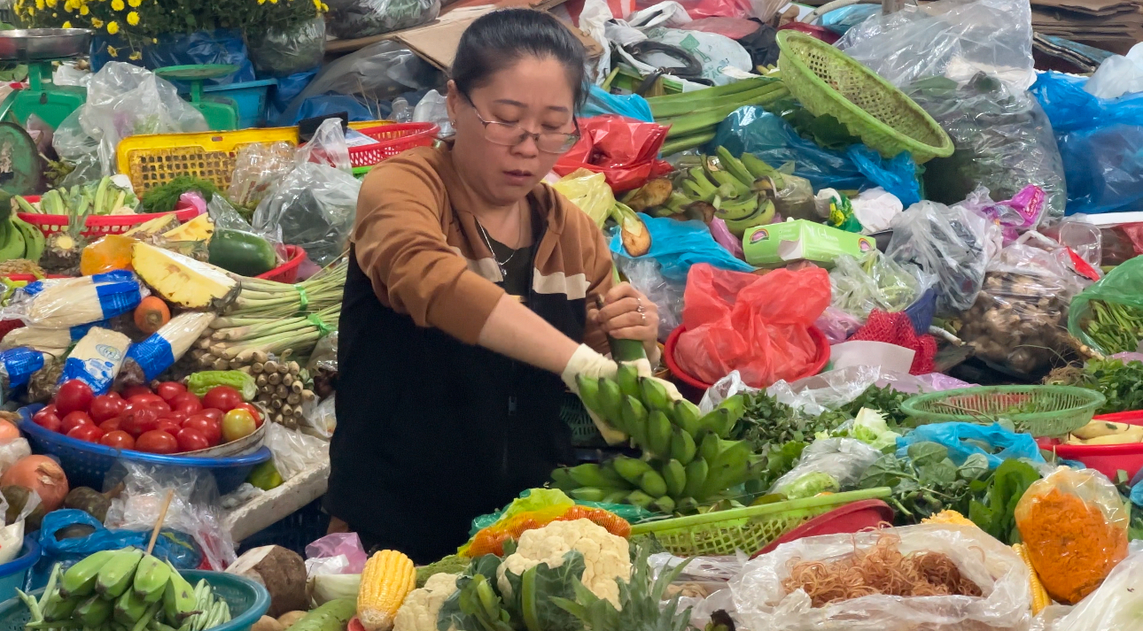 Chợ đầu mối lớn nhất miền Trung đìu hiu ngày cuối năm- Ảnh 5.