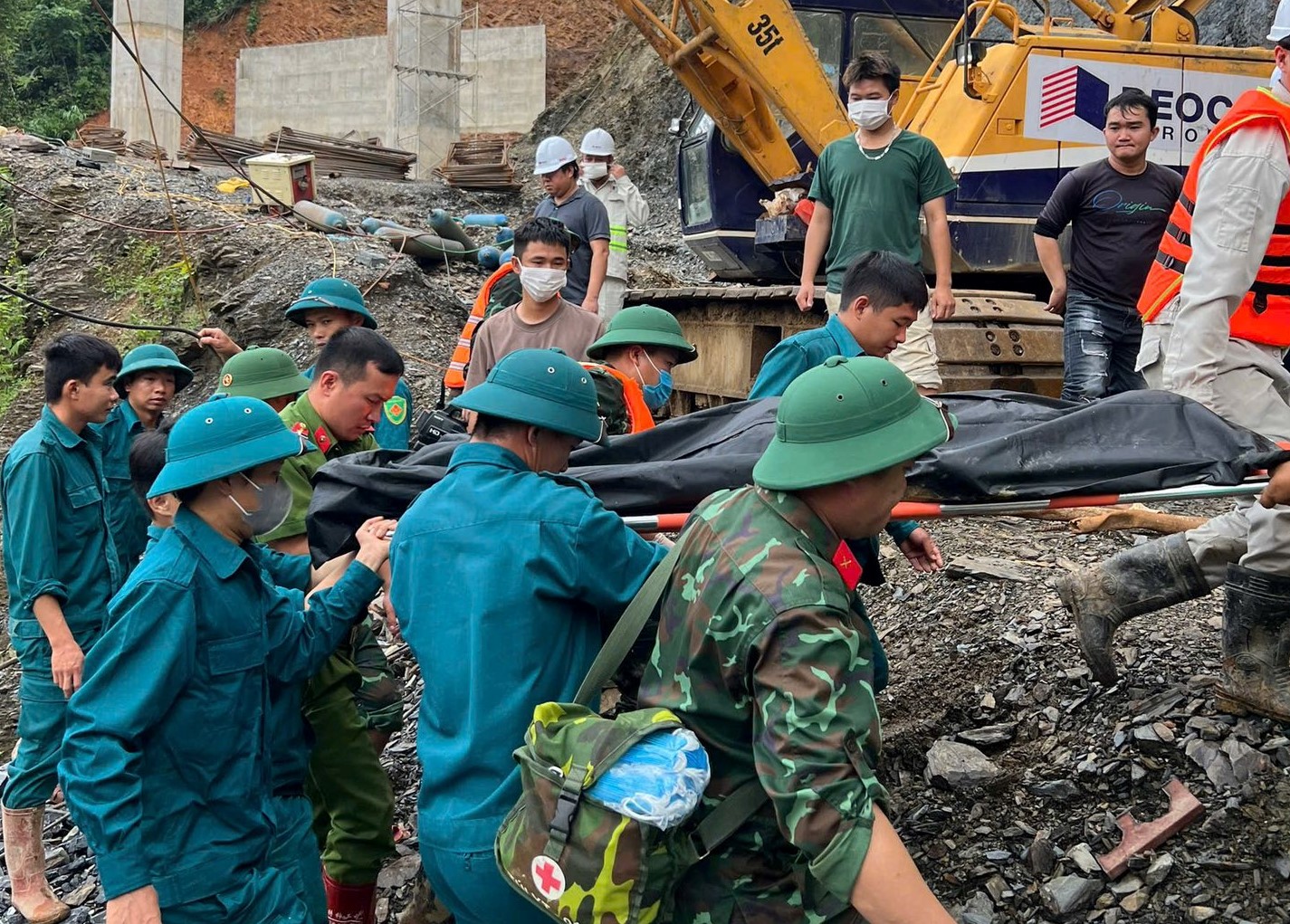 Vụ 3 công nhân trung tâm điều hành dự án cao tốc mất tích: Tìm thấy 1 thi thể- Ảnh 1.