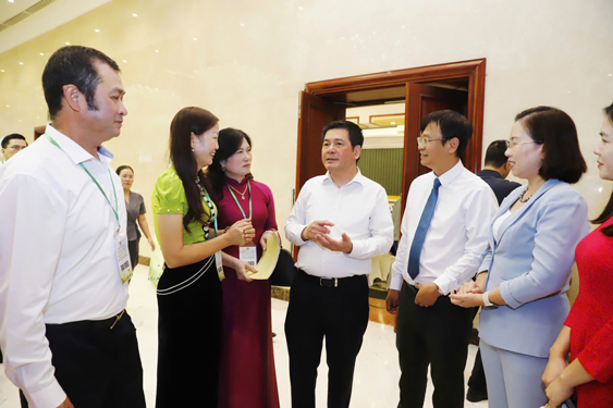 Đưa nông sản lên sàn bán lẻ - Ảnh 1.