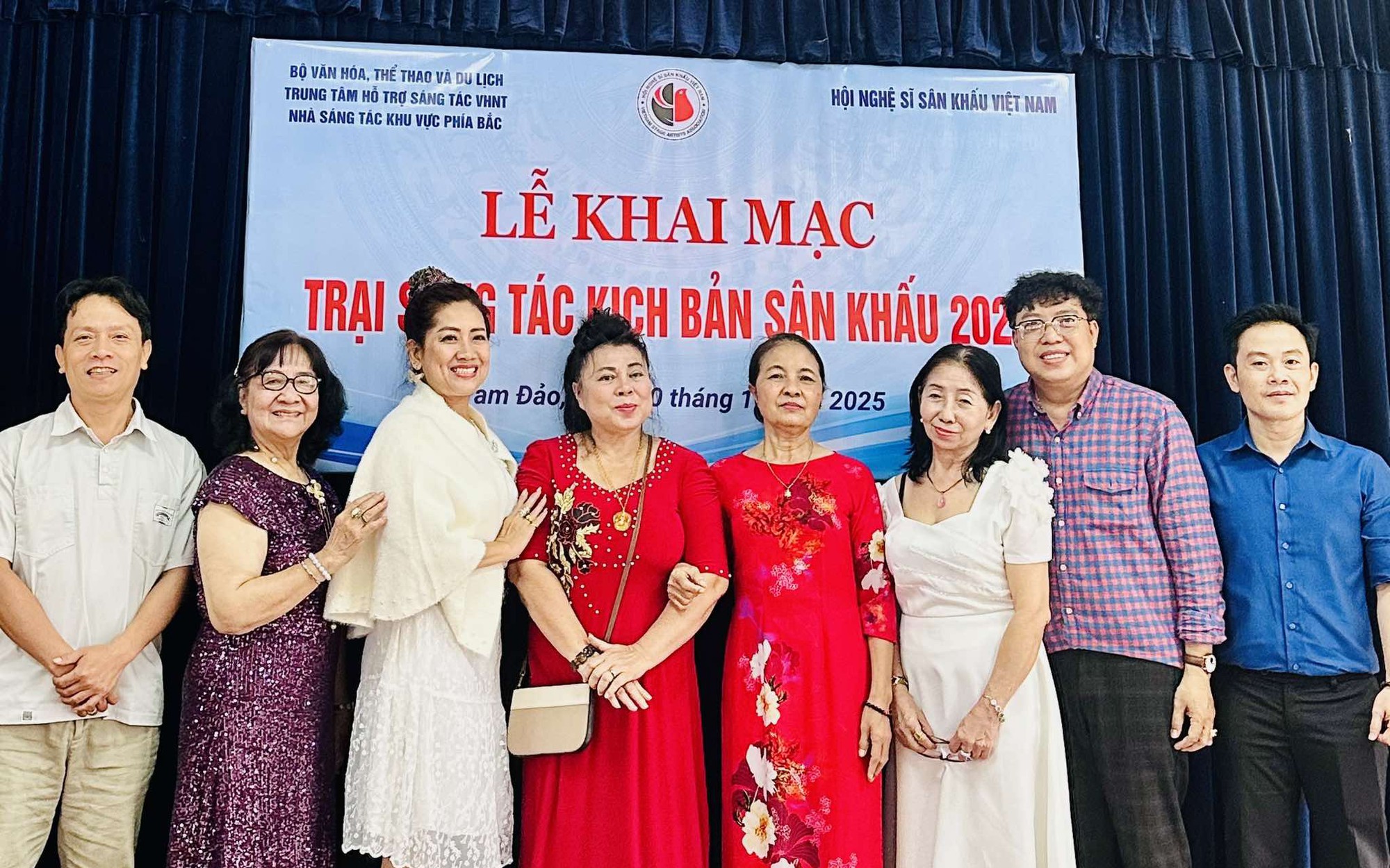 Kịch bản sân khấu cần hơi thở đương đại - Ảnh 4.