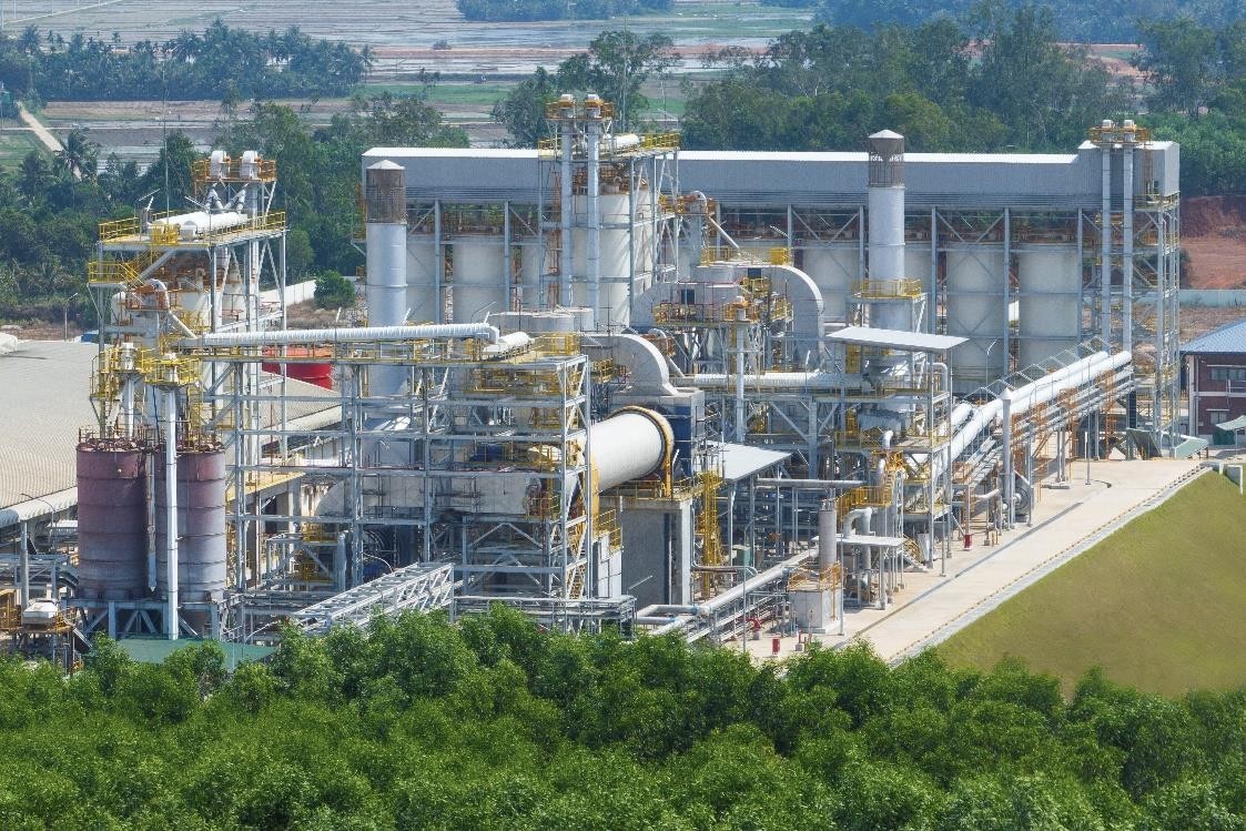 Idemitsu vận hành thương mại nhà máy sản xuất viên nén đen quy mô lớn - Ảnh 1.