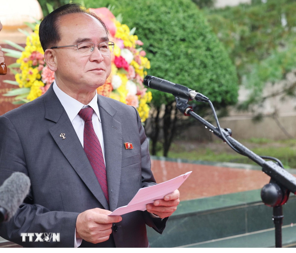 Tổng Bí thư Tô Lâm dự Lễ khánh thành tượng Chủ tịch Hồ Chí Minh tại Triều Tiên - Ảnh 4.