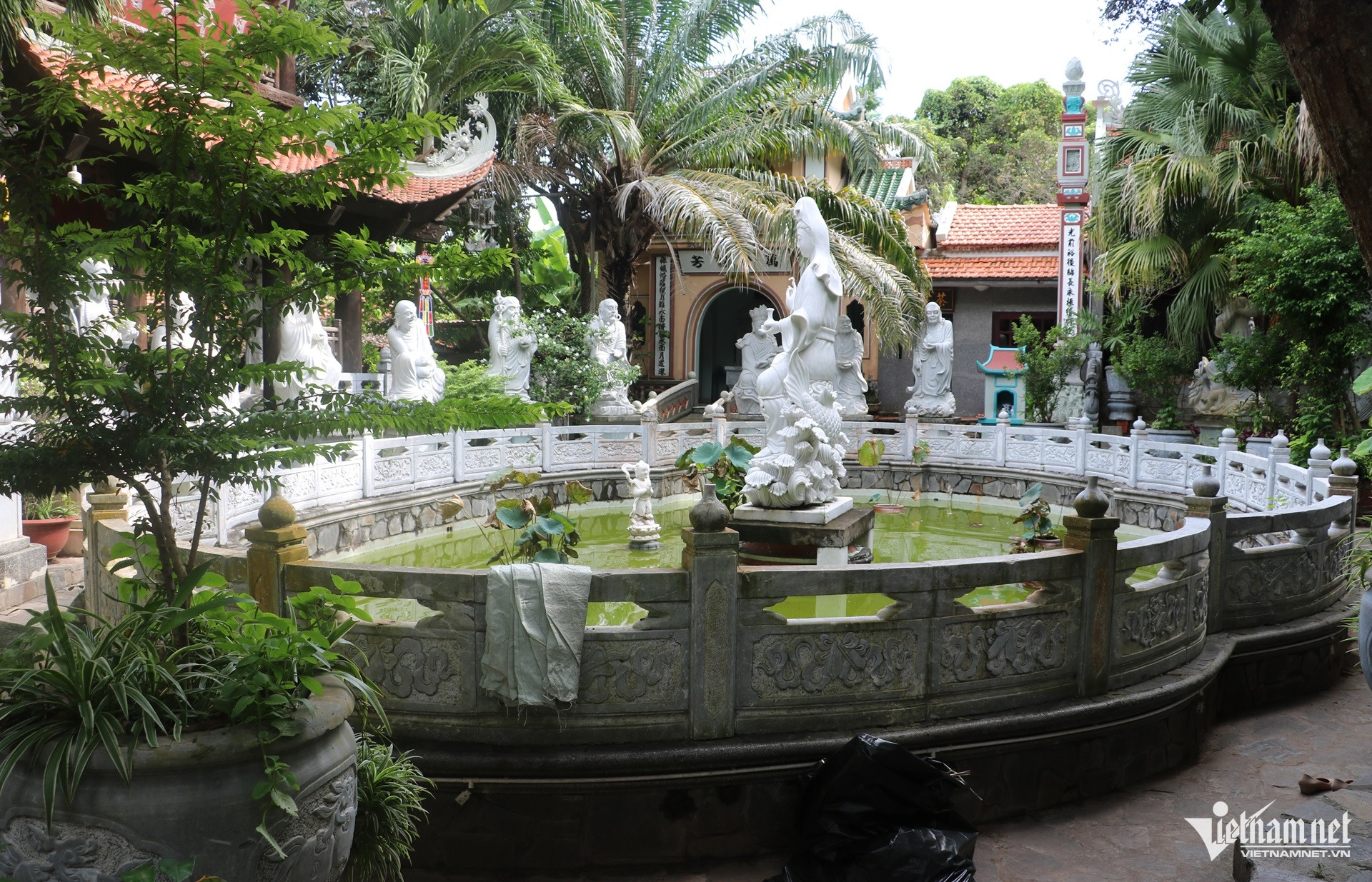 Bên trong chùa Linh Phong nơi kim quan Trưởng lão Hòa Thượng Thích Trí Tịnh nhập tháp - Ảnh 10. Bên trong chùa Linh Phong nơi kim quan Trưởng lão Hòa Thượng Thích Trí Tịnh nhập tháp - Ảnh 10.