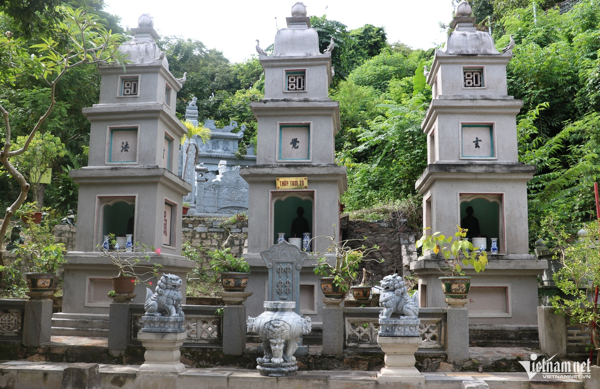 Bên trong chùa Linh Phong nơi kim quan Trưởng lão Hòa Thượng Thích Trí Tịnh nhập tháp - Ảnh 12. Bên trong chùa Linh Phong nơi kim quan Trưởng lão Hòa Thượng Thích Trí Tịnh nhập tháp - Ảnh 12.