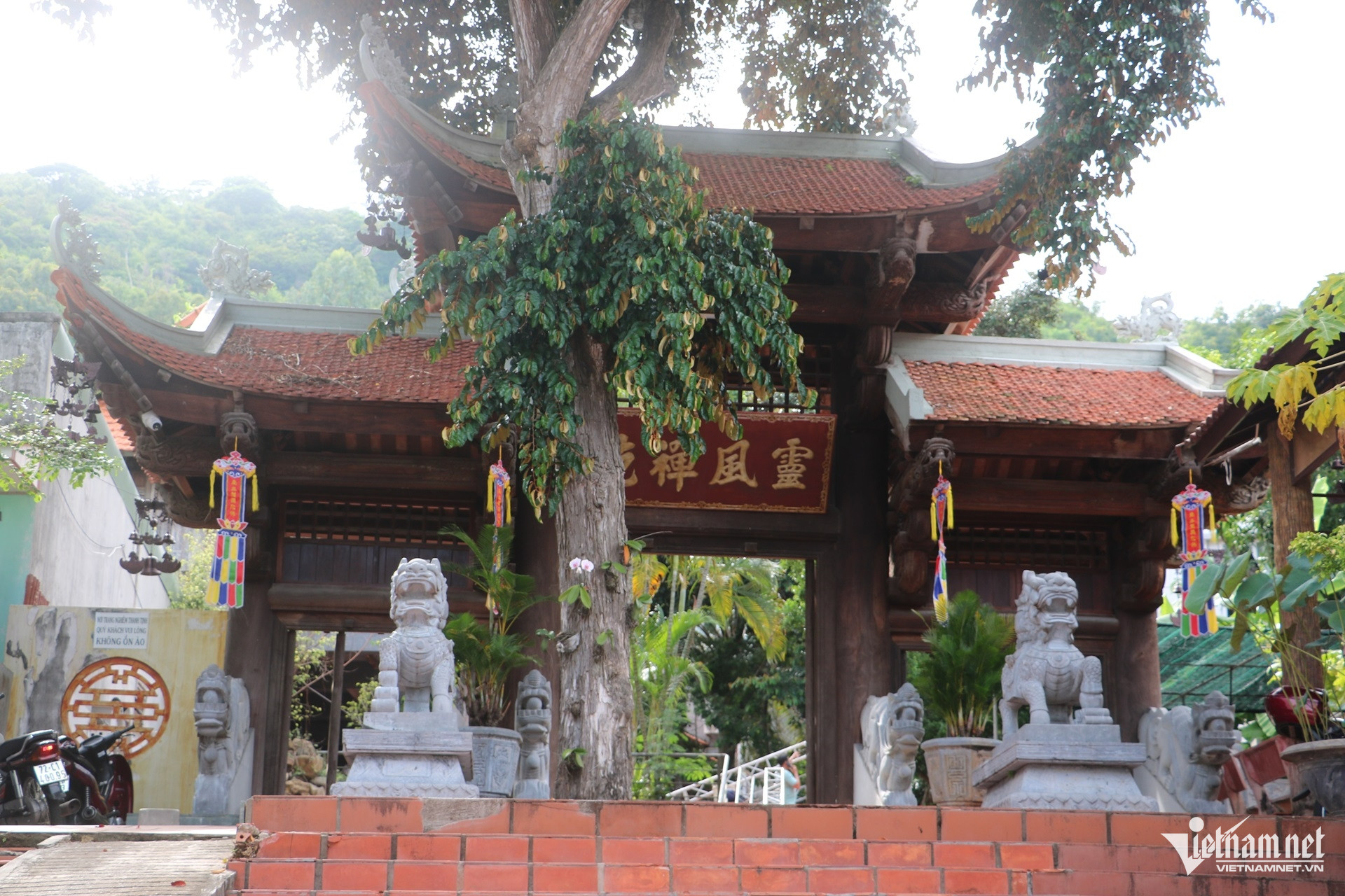 Bên trong chùa Linh Phong nơi kim quan Trưởng lão Hòa Thượng Thích Trí Tịnh nhập tháp - Ảnh 7. Bên trong chùa Linh Phong nơi kim quan Trưởng lão Hòa Thượng Thích Trí Tịnh nhập tháp - Ảnh 7.