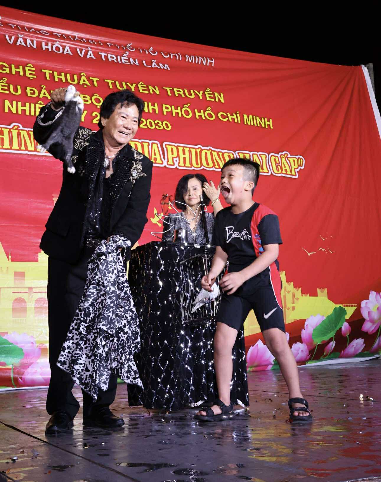 Háo hức với chương trình nghệ thuật chào mừng Đại hội Đảng bộ TP HCM lần thứ I - Ảnh 2.